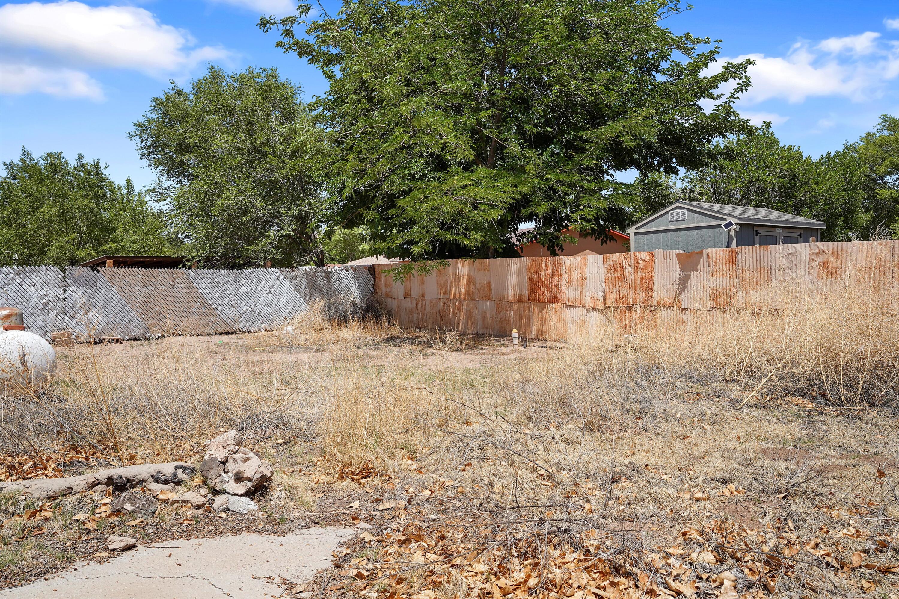 1660 Juan Perea Road