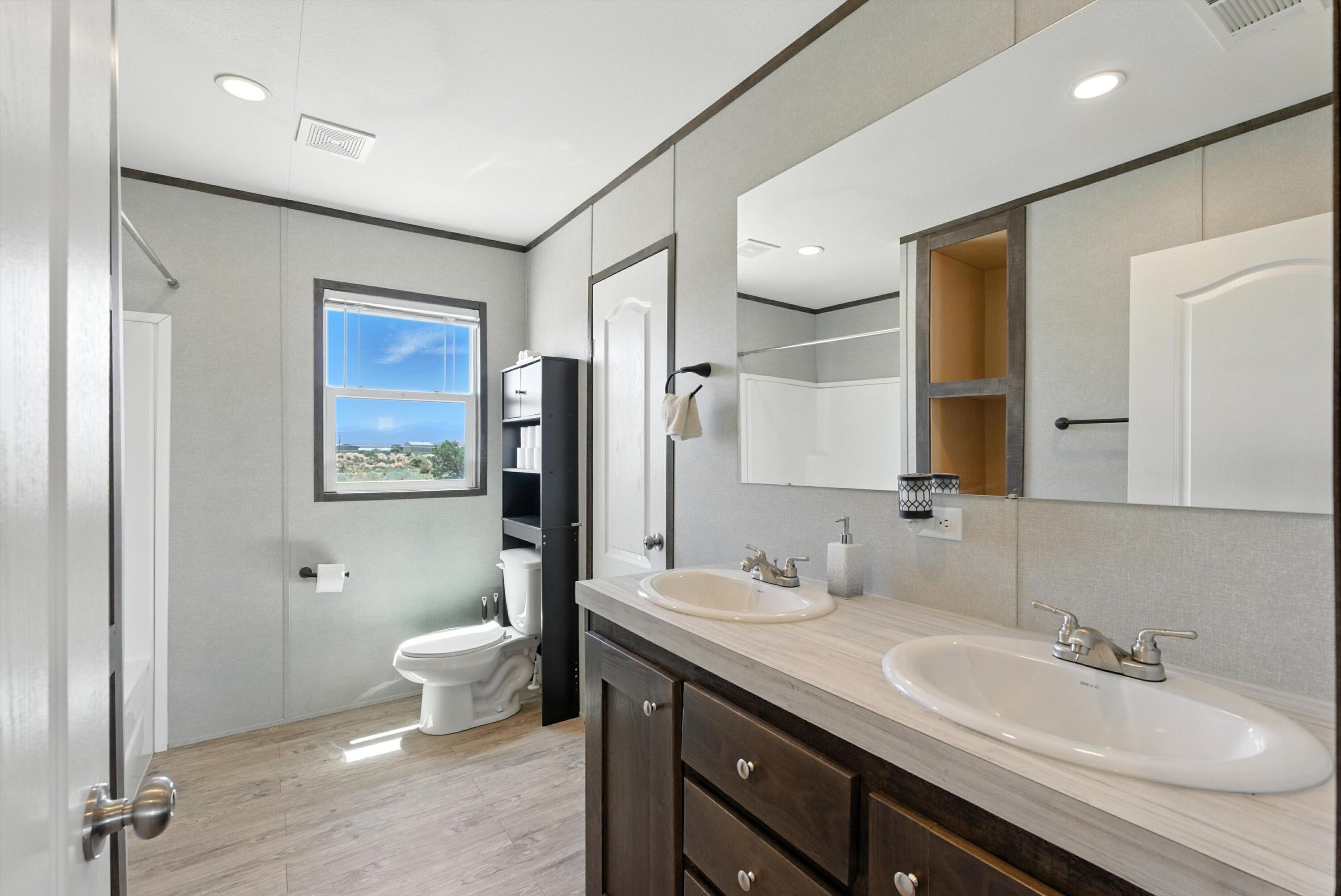 37 PRIVATE DRIVE 1034B