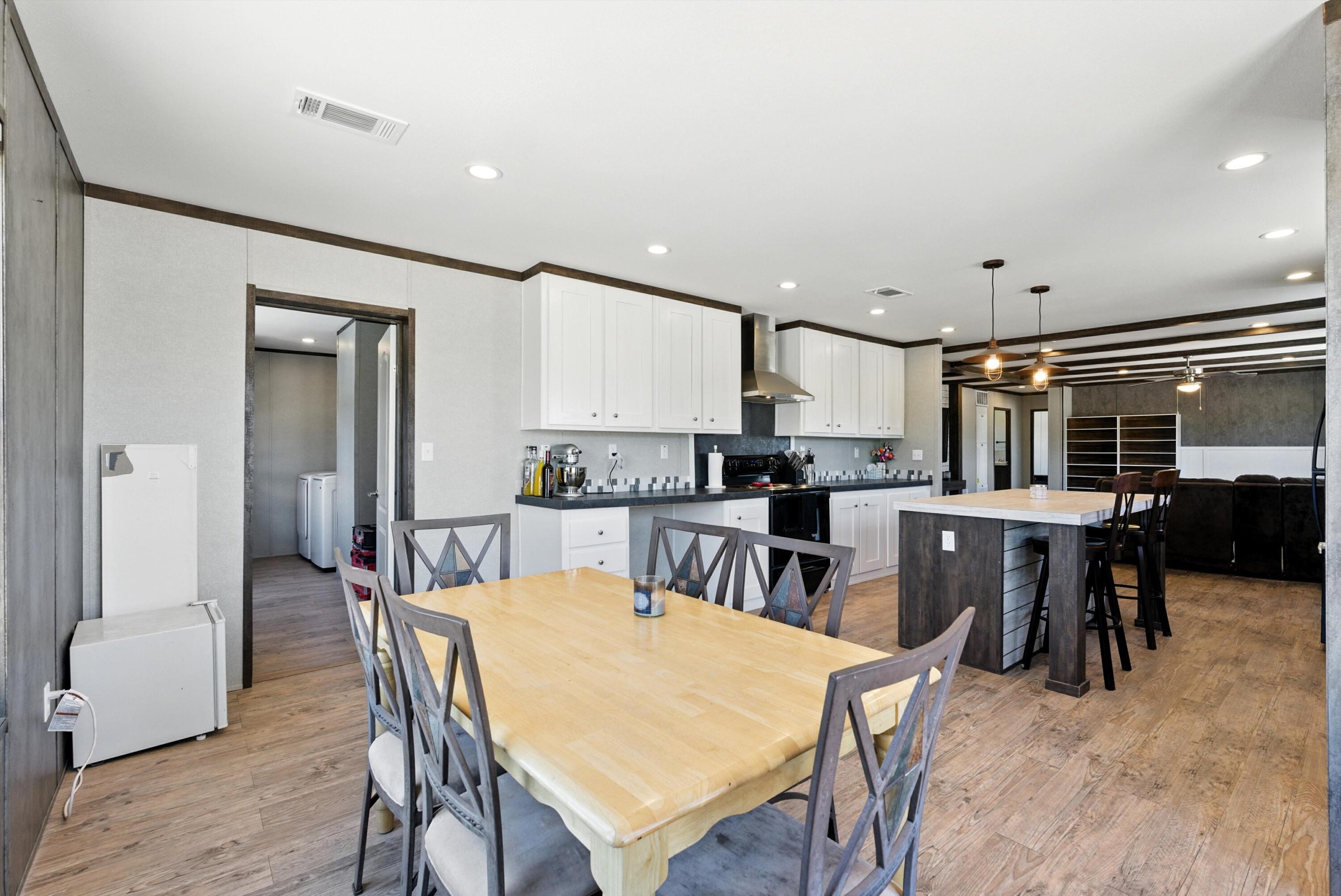 37 PRIVATE DRIVE 1034B