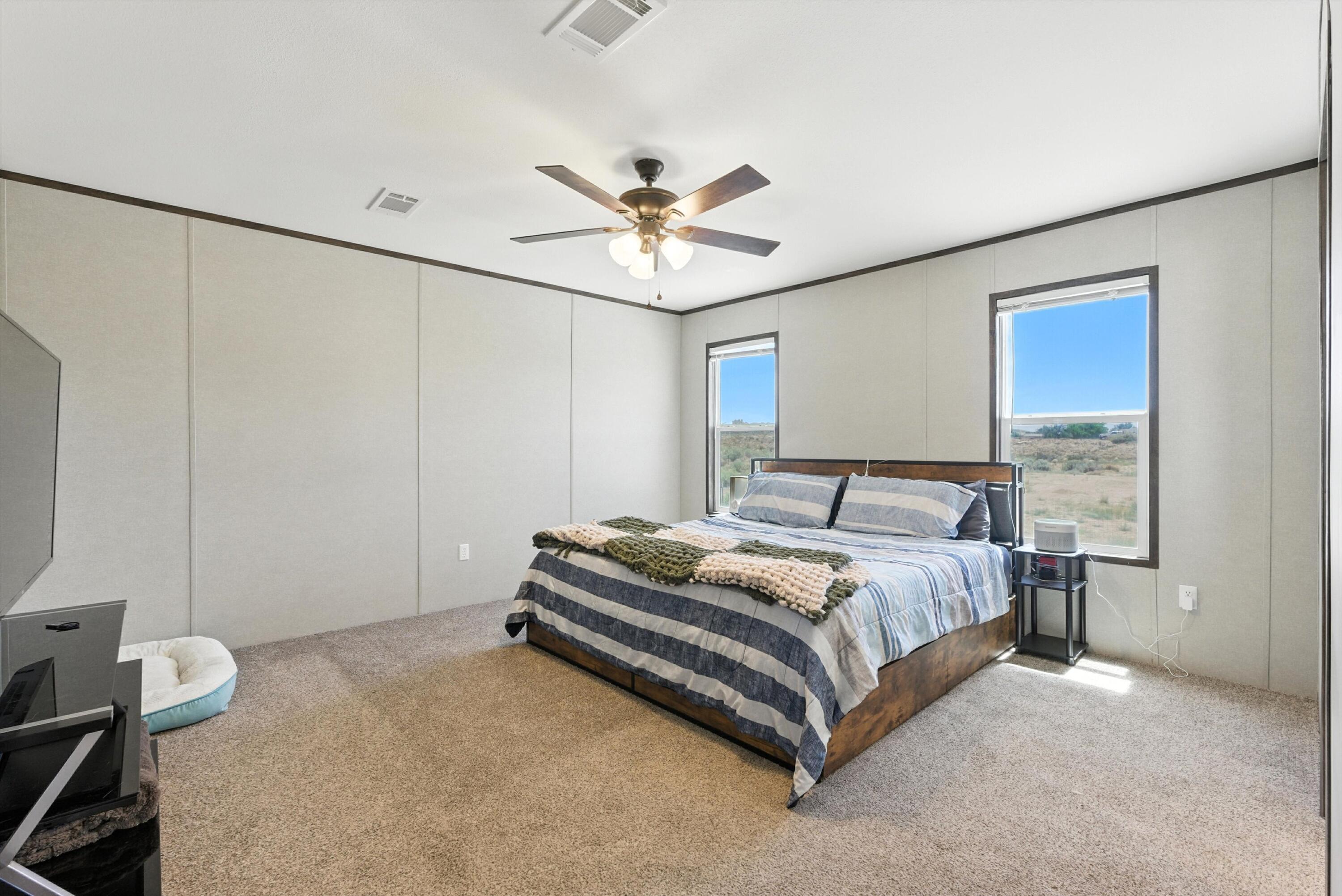 37 PRIVATE DRIVE 1034B