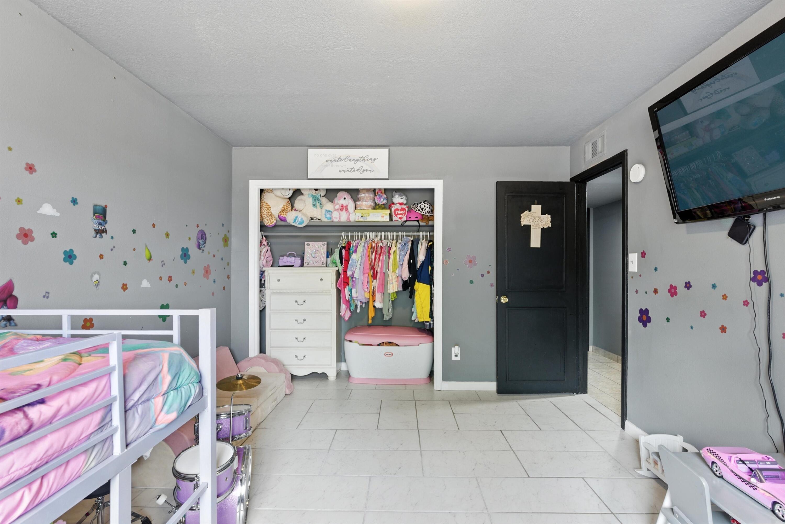 215 SAN LORENZO Drive