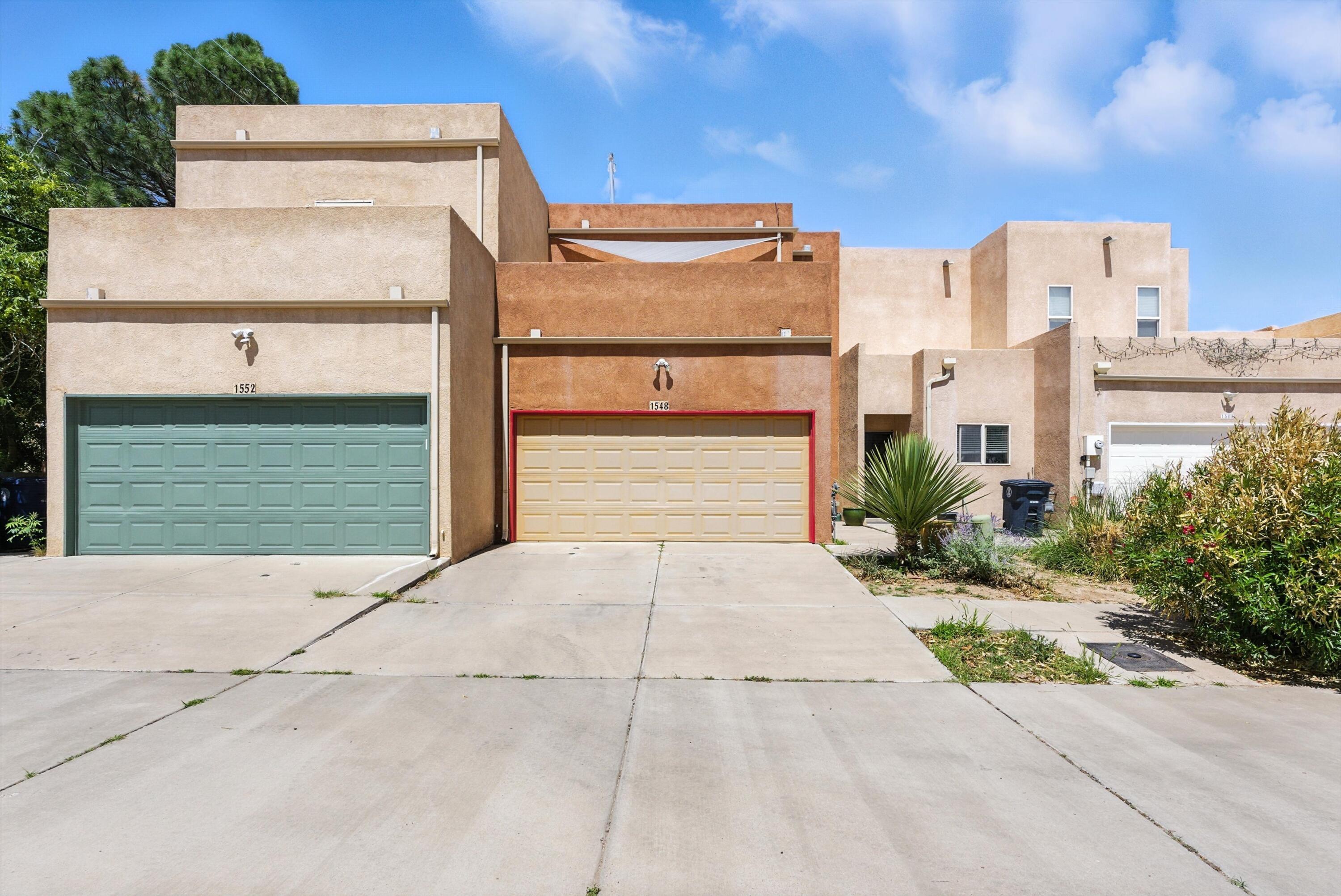 1548 OCEAN BREEZE Drive NE