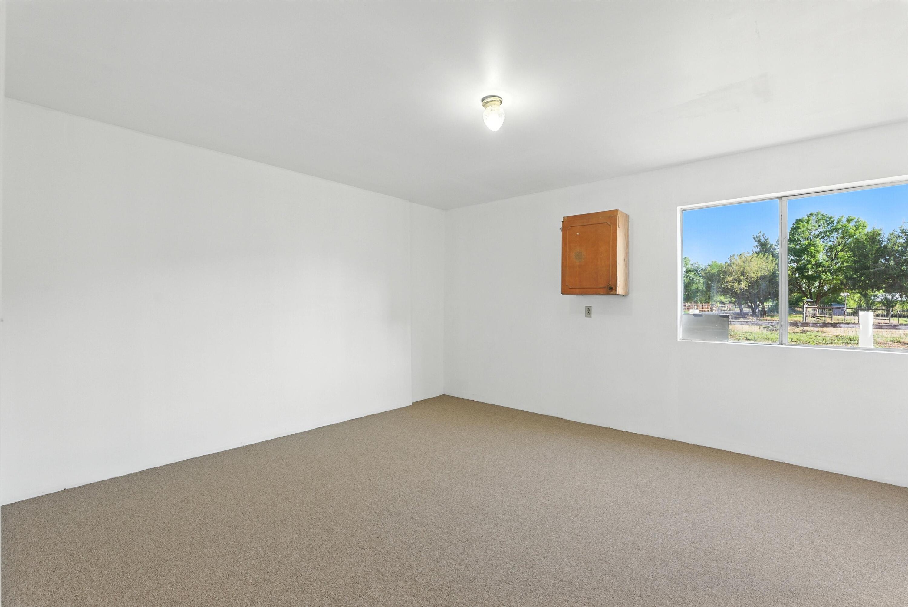 1237 GABALDON Road