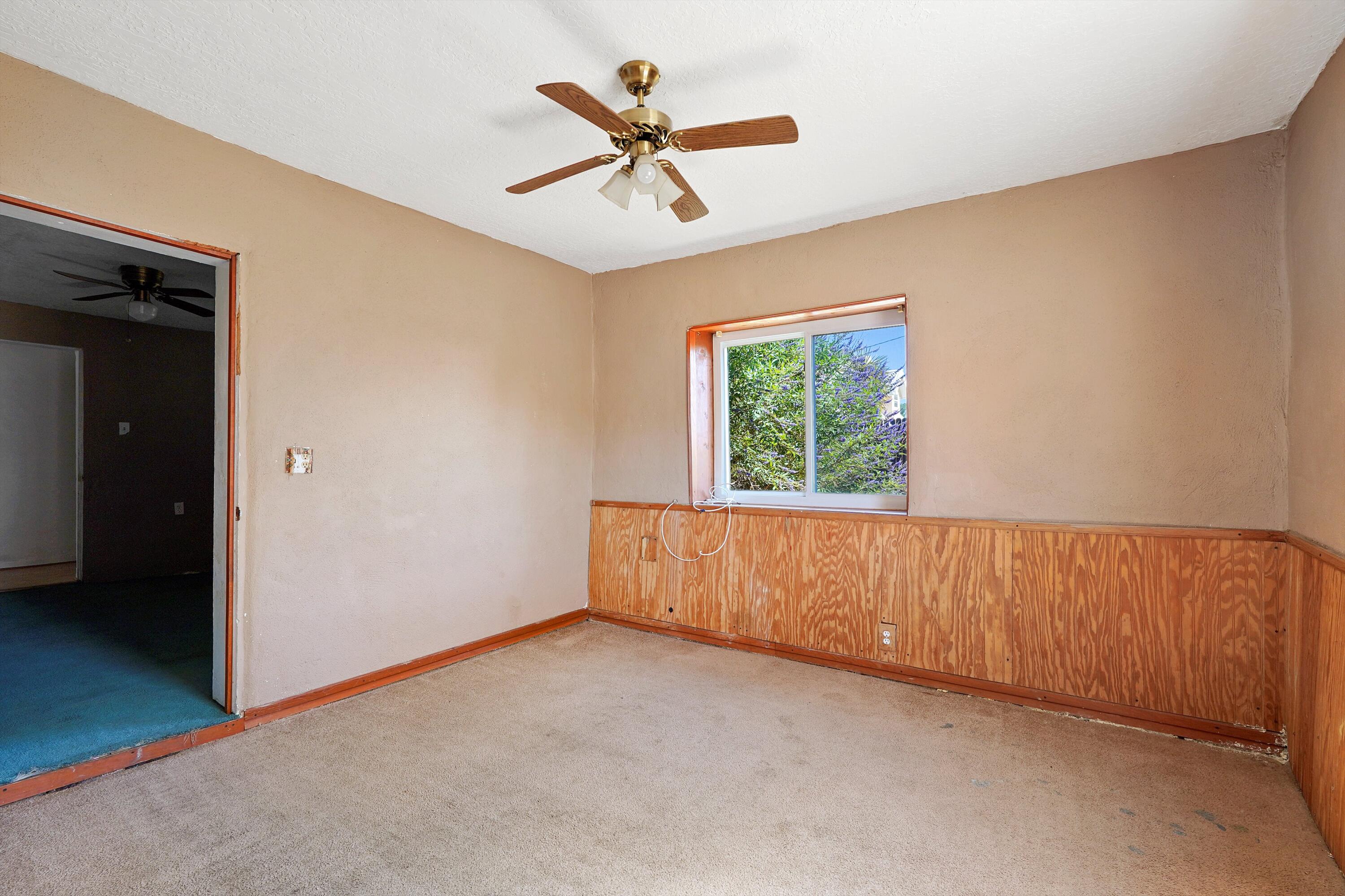 1237 GABALDON Road