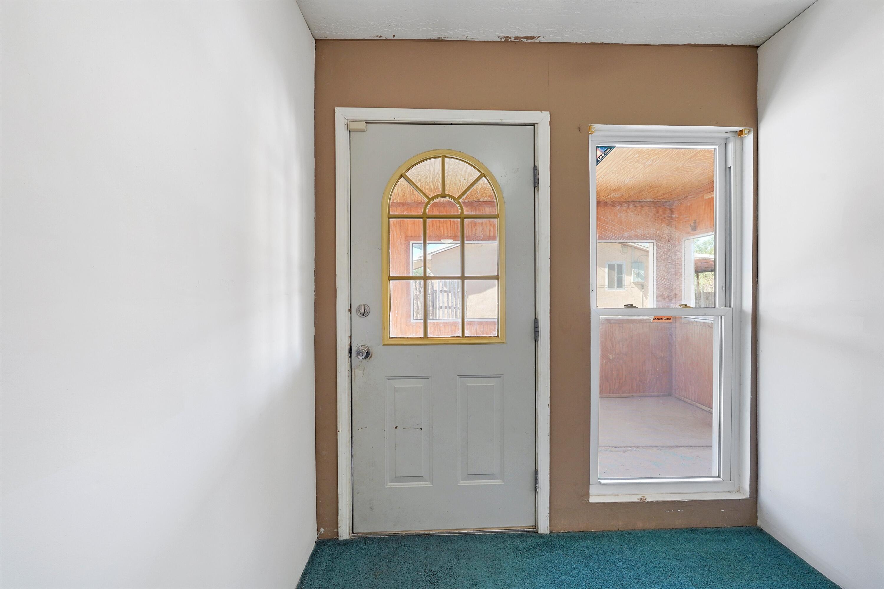 1237 GABALDON Road