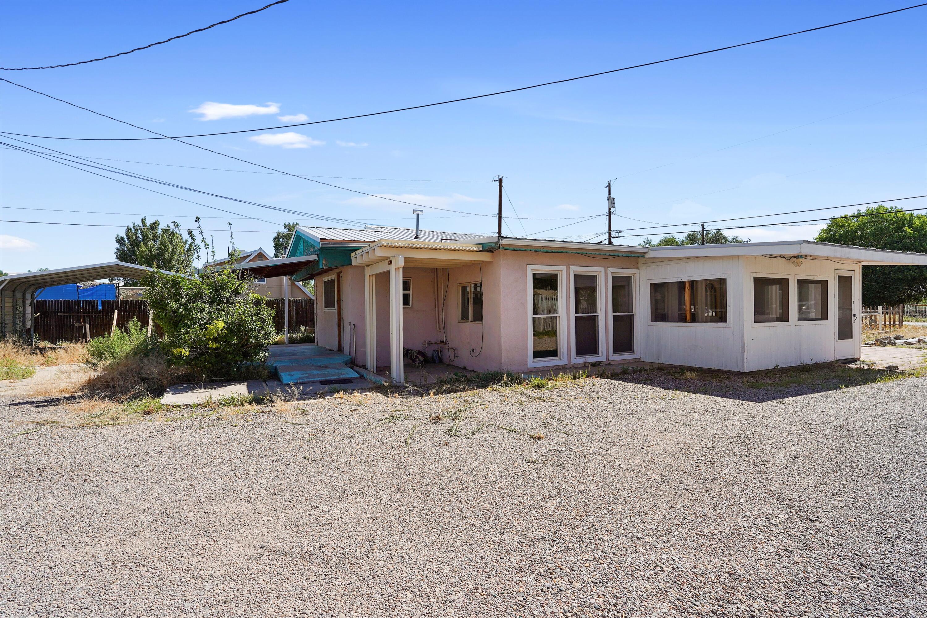 1237 GABALDON Road