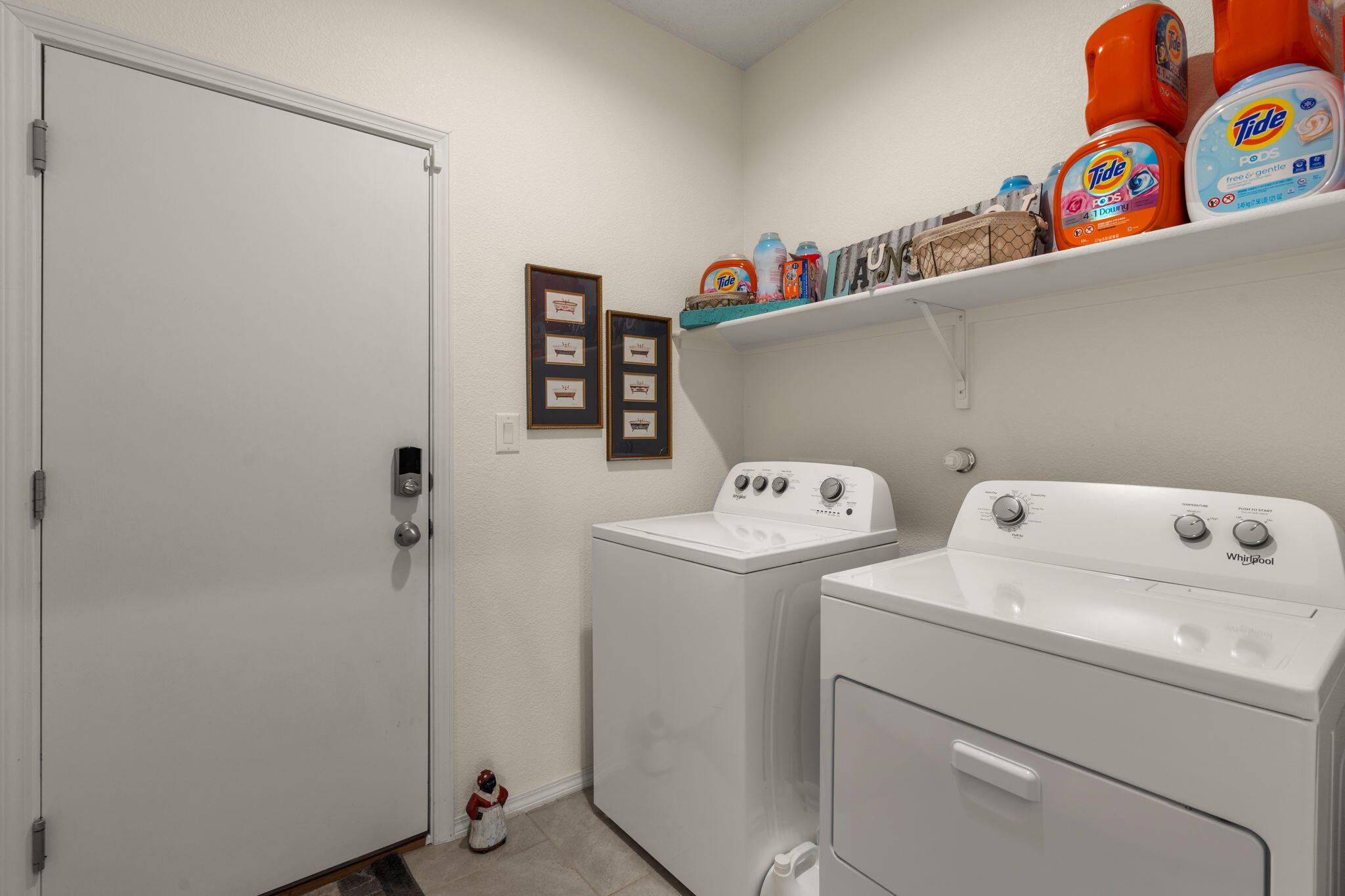 4337 SKYLINE Loop NE