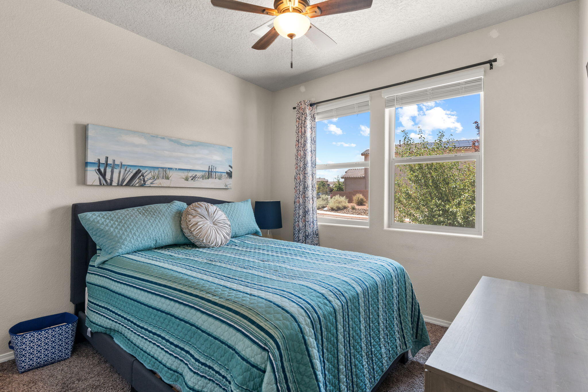 4337 SKYLINE Loop NE