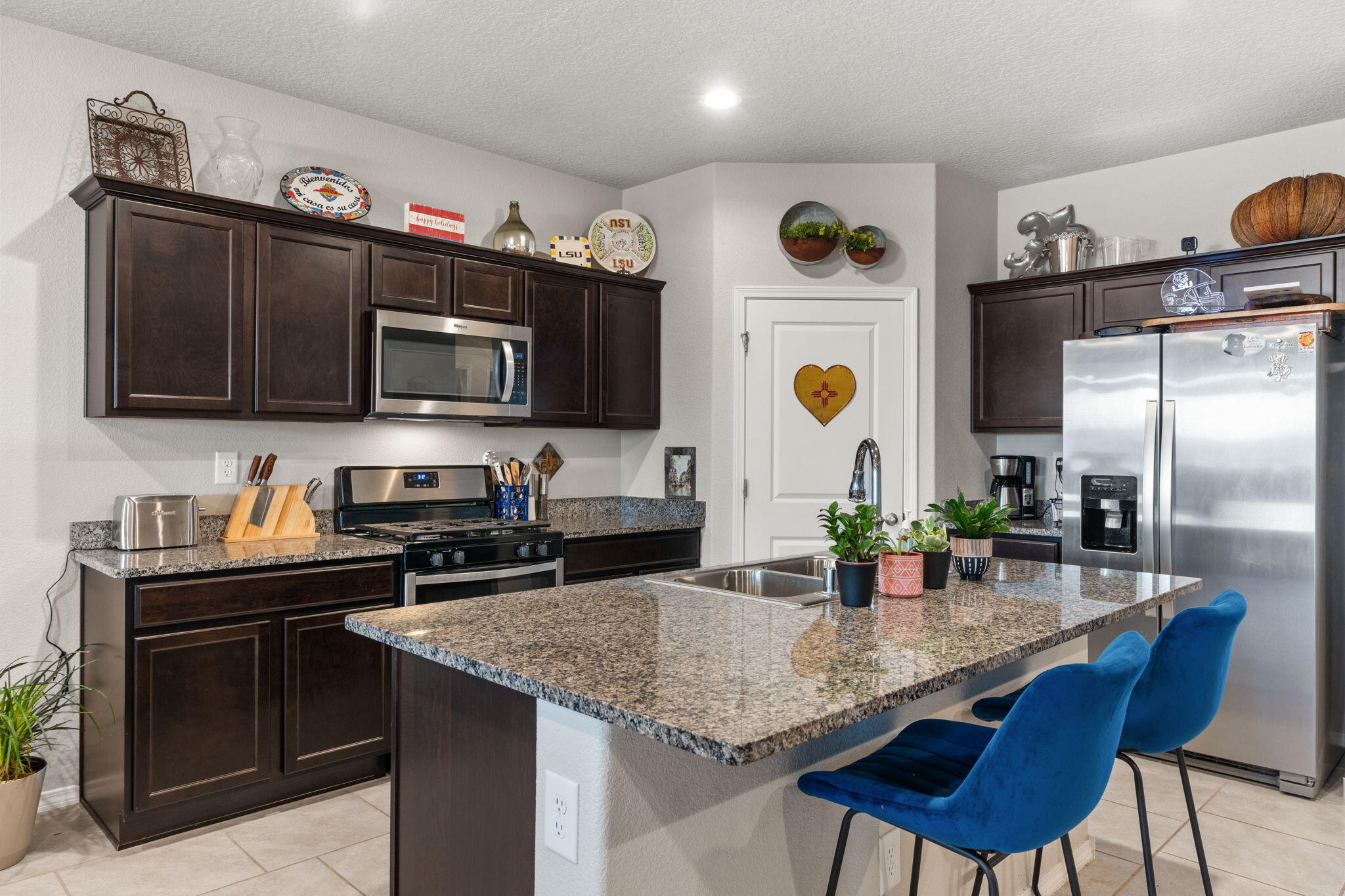 4337 SKYLINE Loop NE