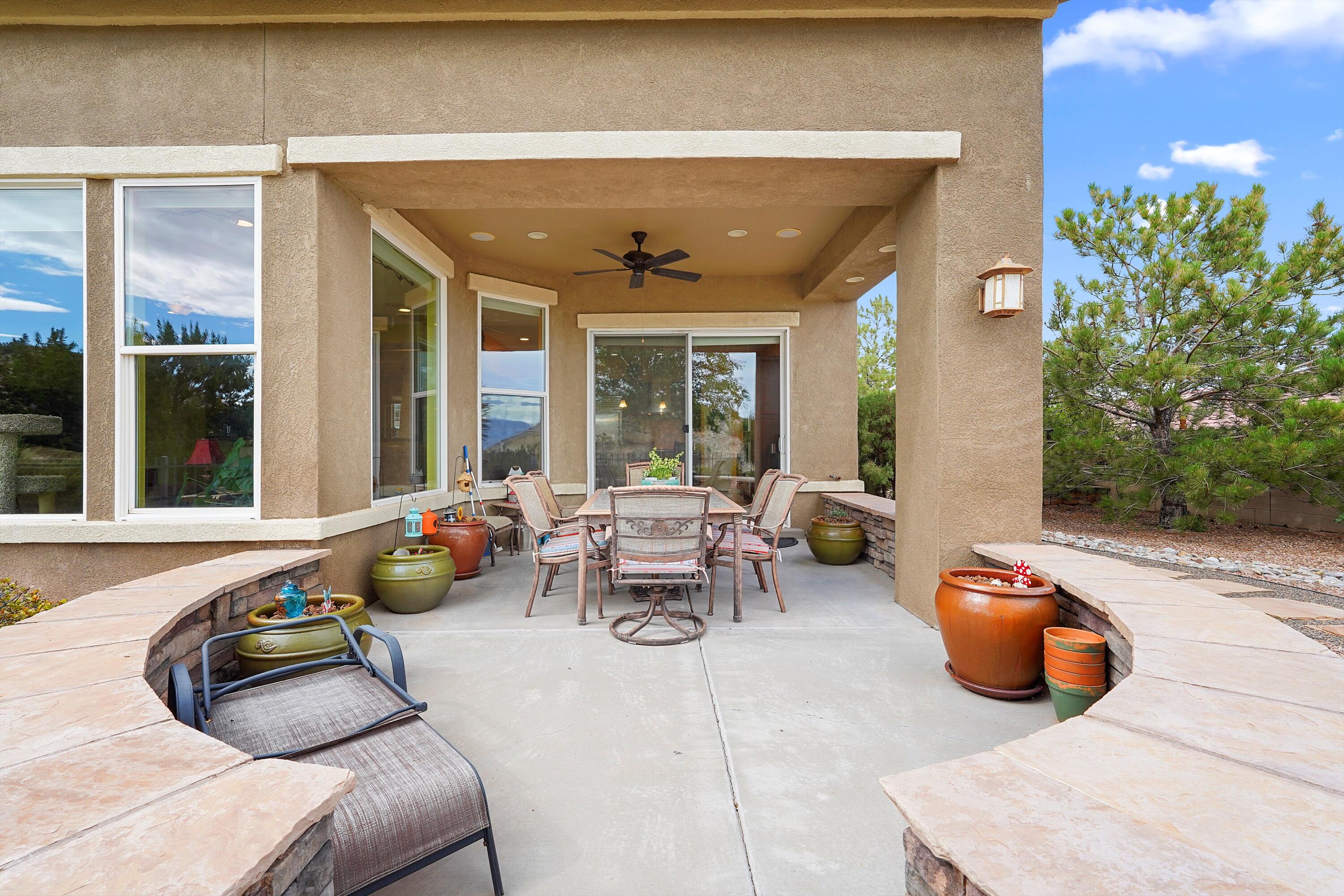 2308 Desert View Road NE