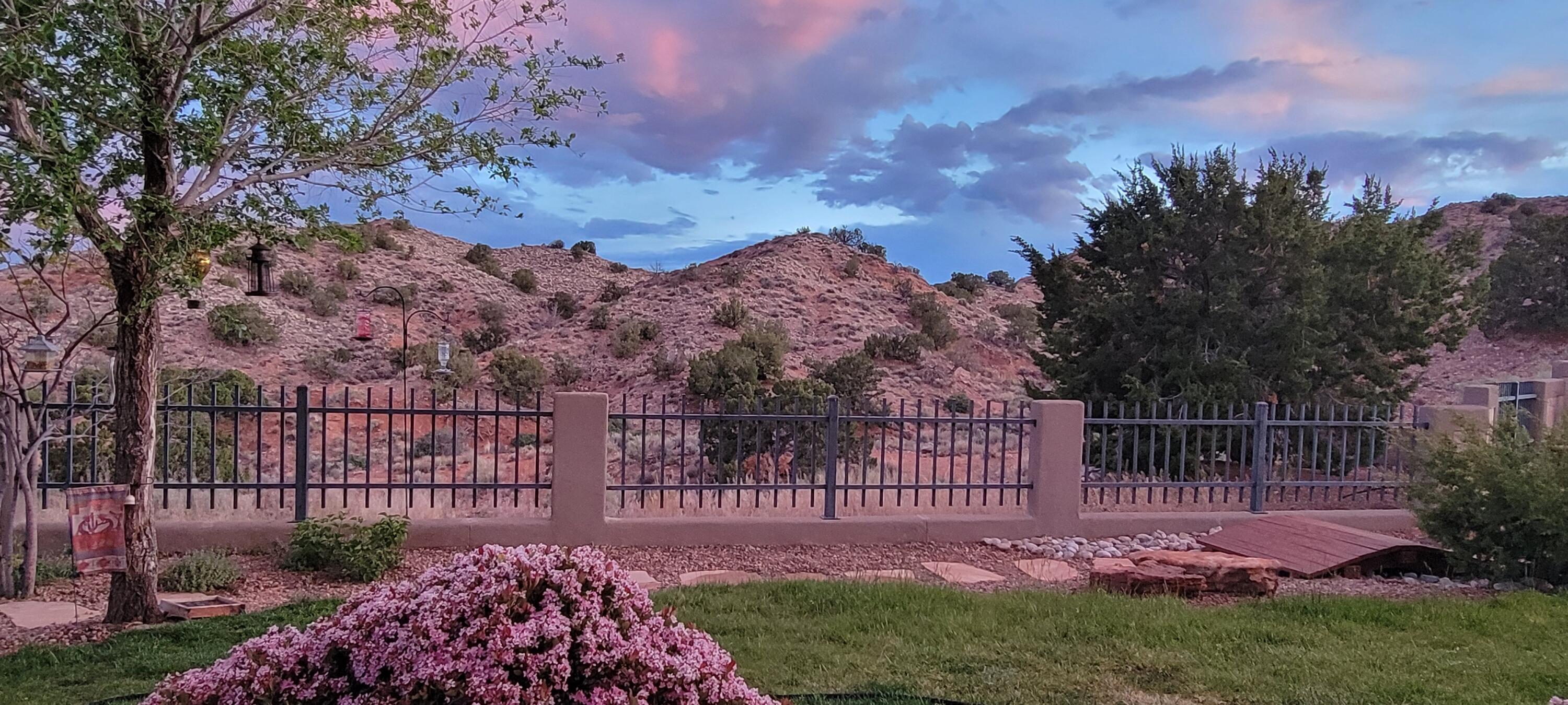 2308 Desert View Road NE