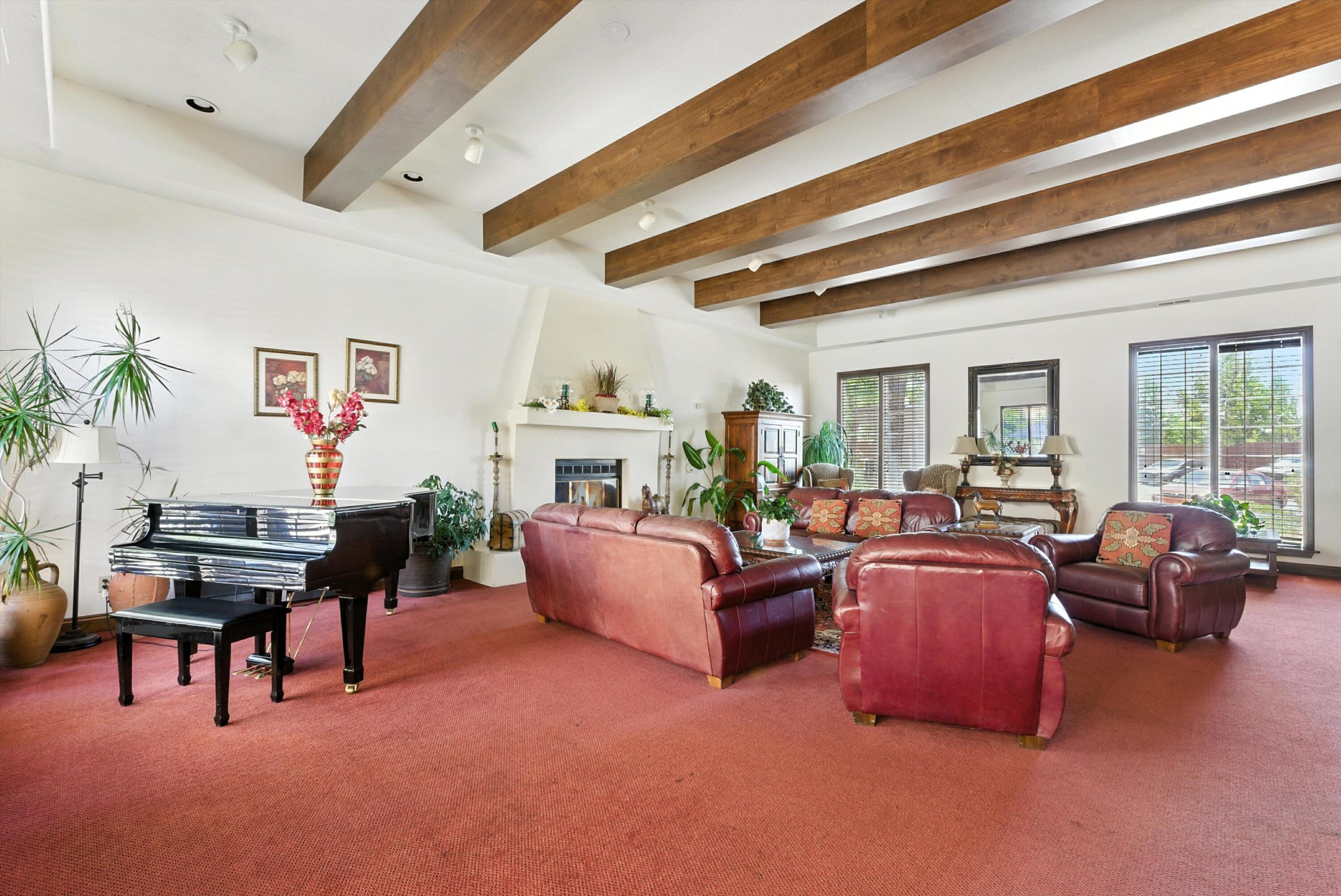 2501 Zia Rd Bldg 8 204