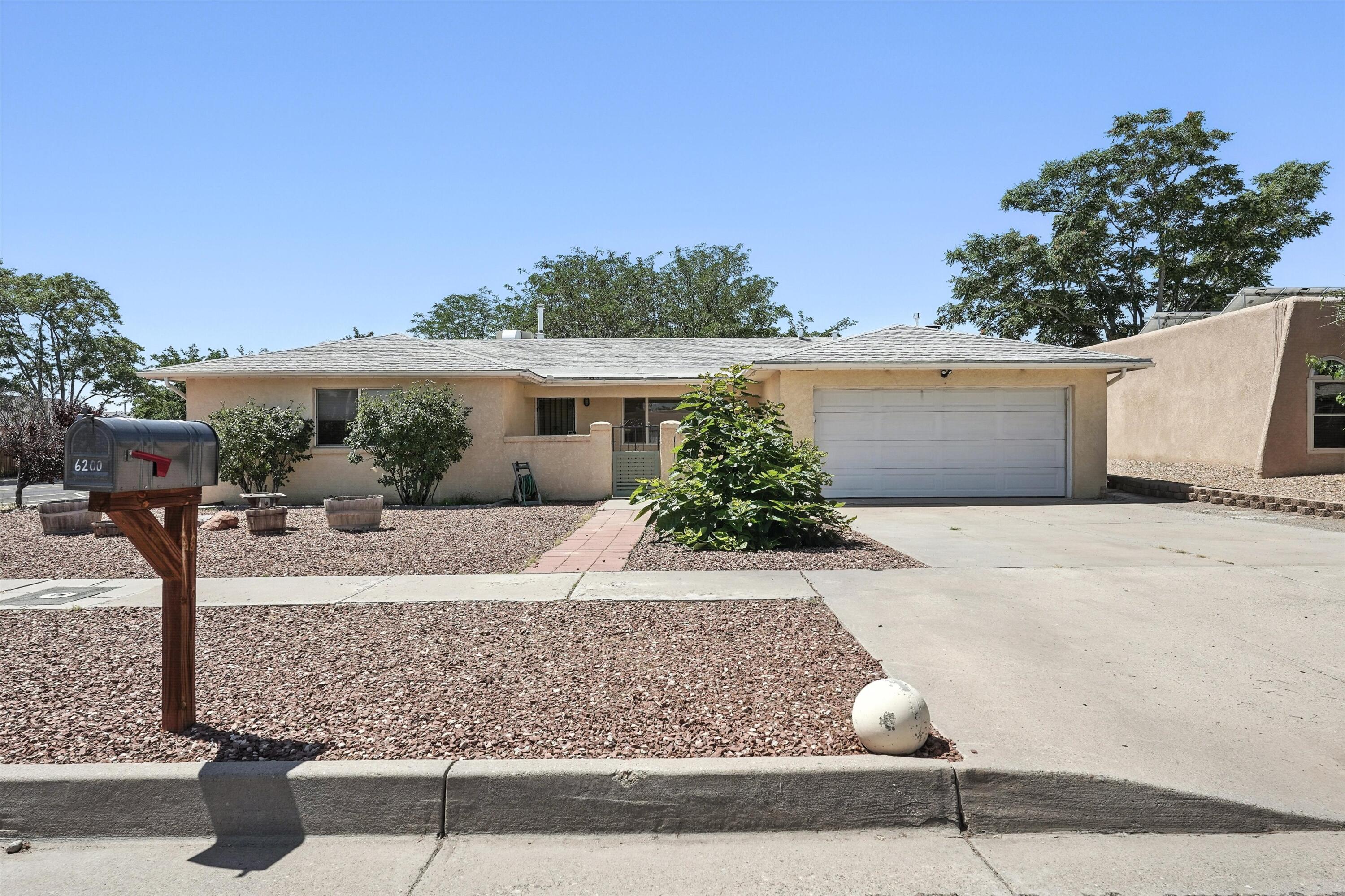 6200 FLOR DE MAYO Place NW
