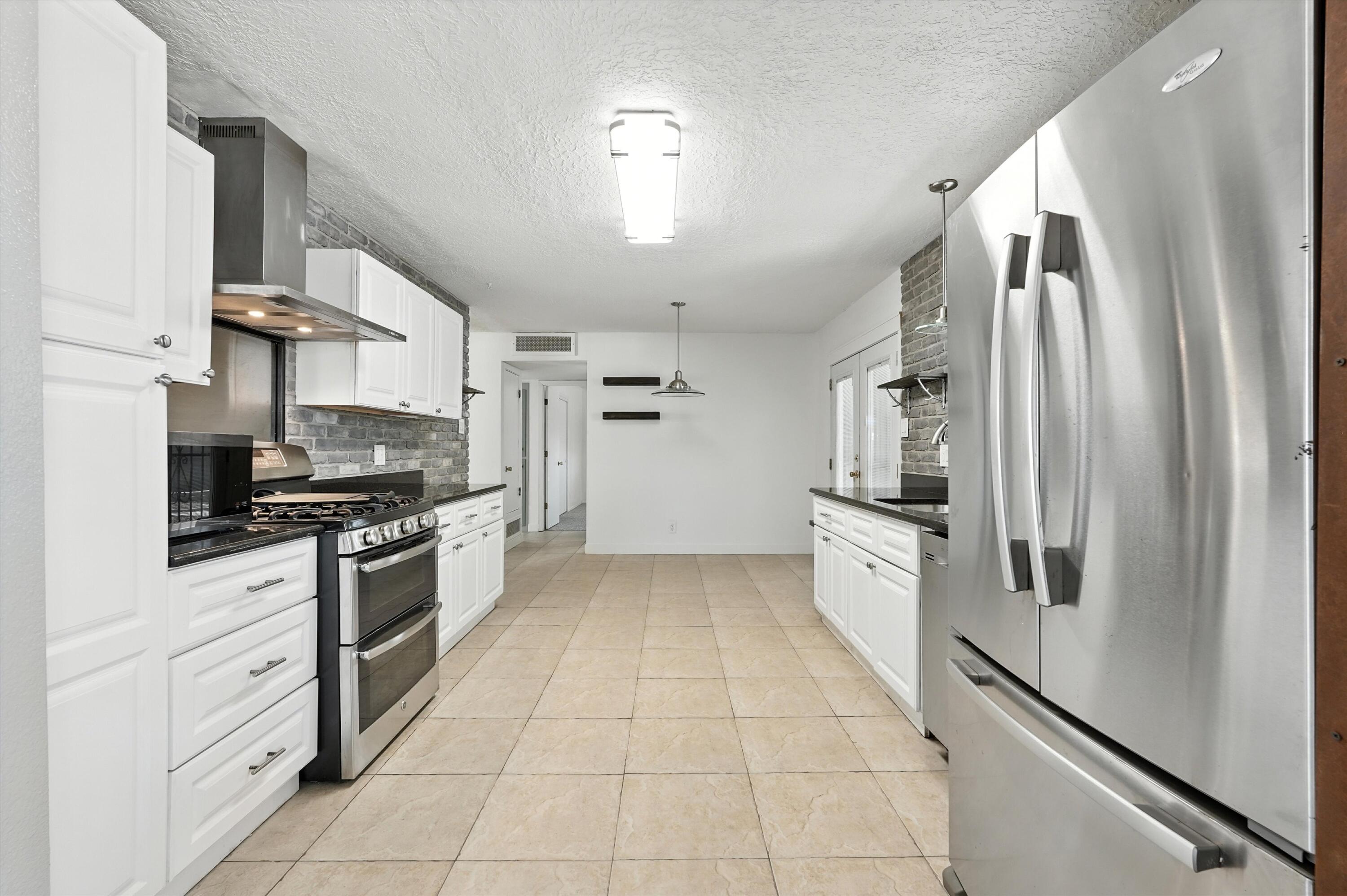 6200 FLOR DE MAYO Place NW