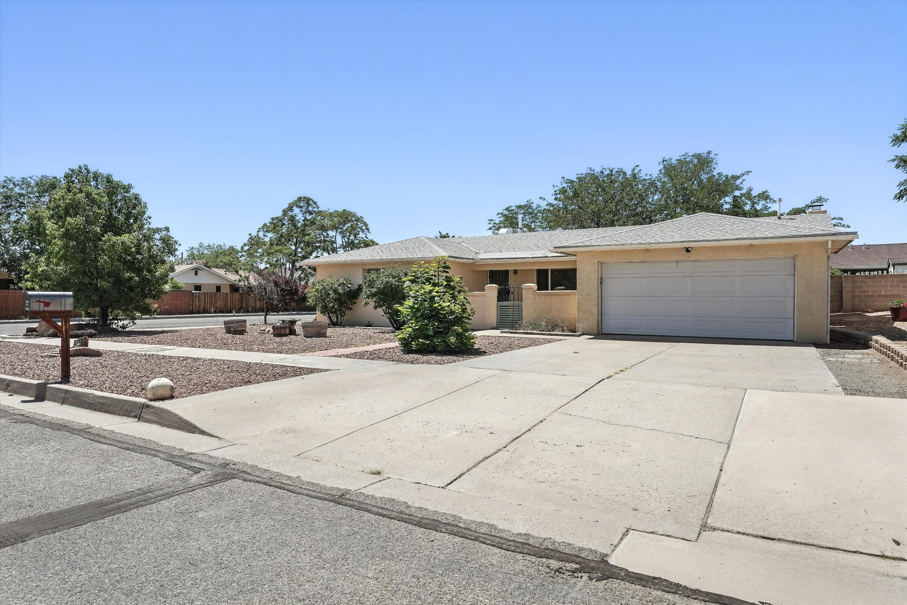 6200 FLOR DE MAYO Place NW