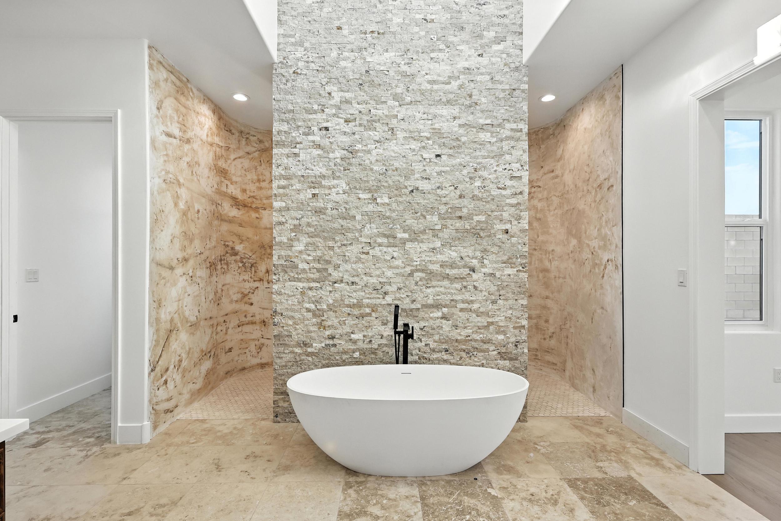 2012 Contreras Road NE