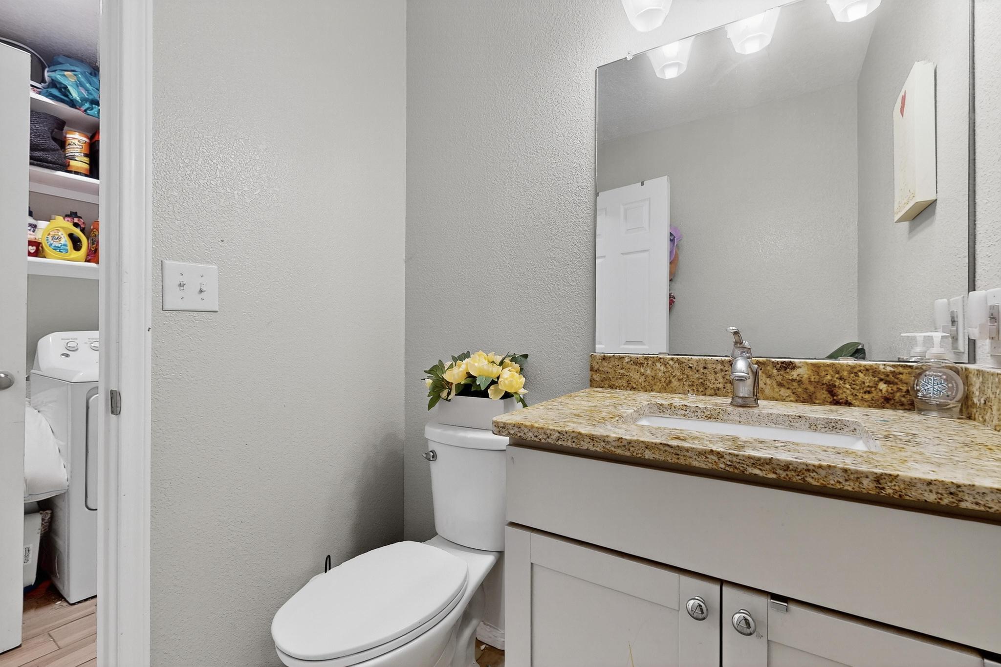 4801 IRVING Boulevard NW 2702