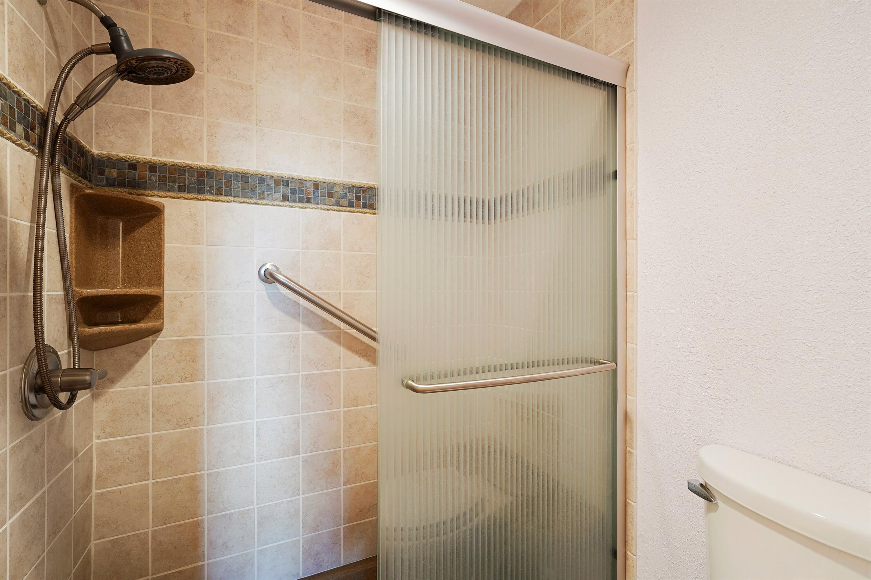 149 N CALLE OJO FELIZ B