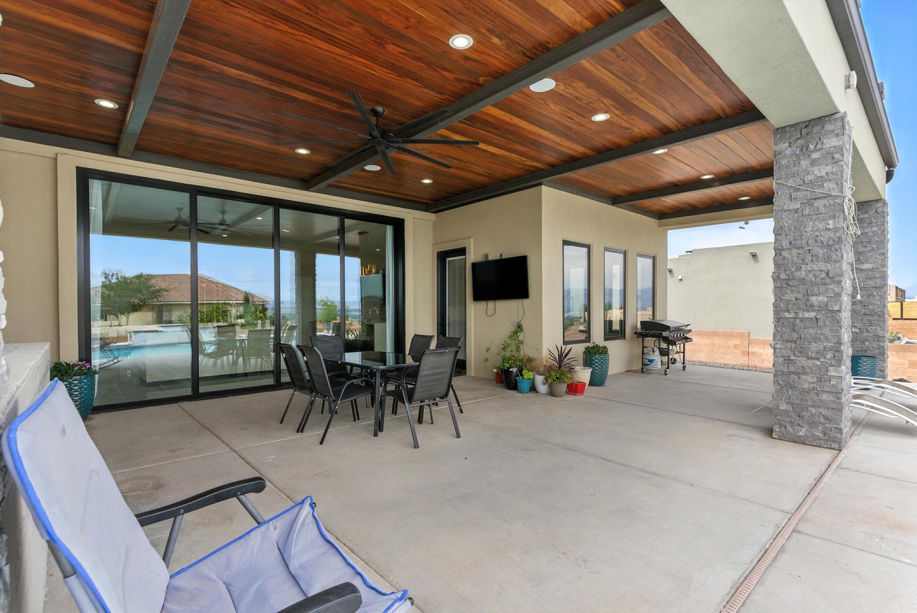 6412 PETIRROJO Road NW