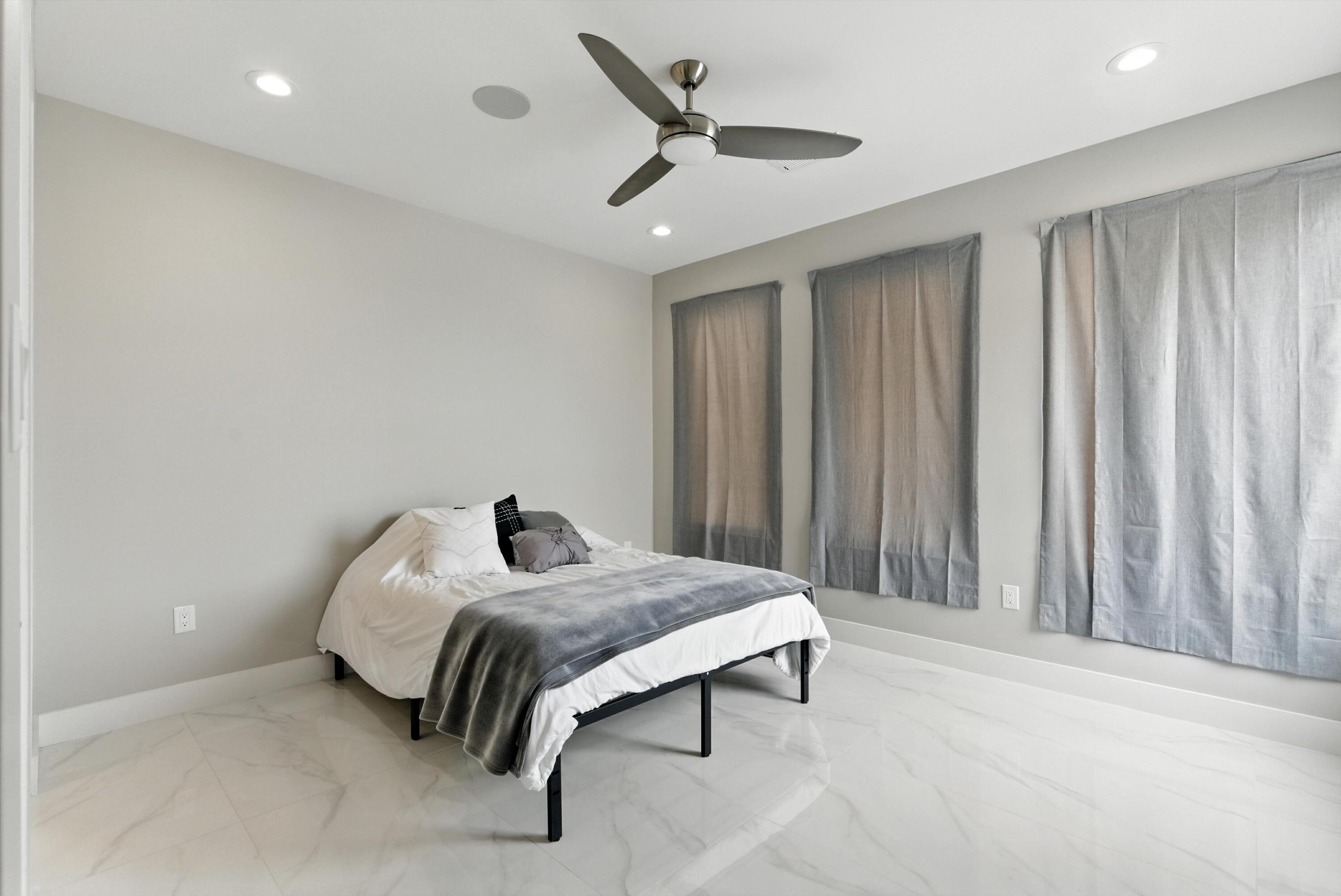 6412 PETIRROJO Road NW