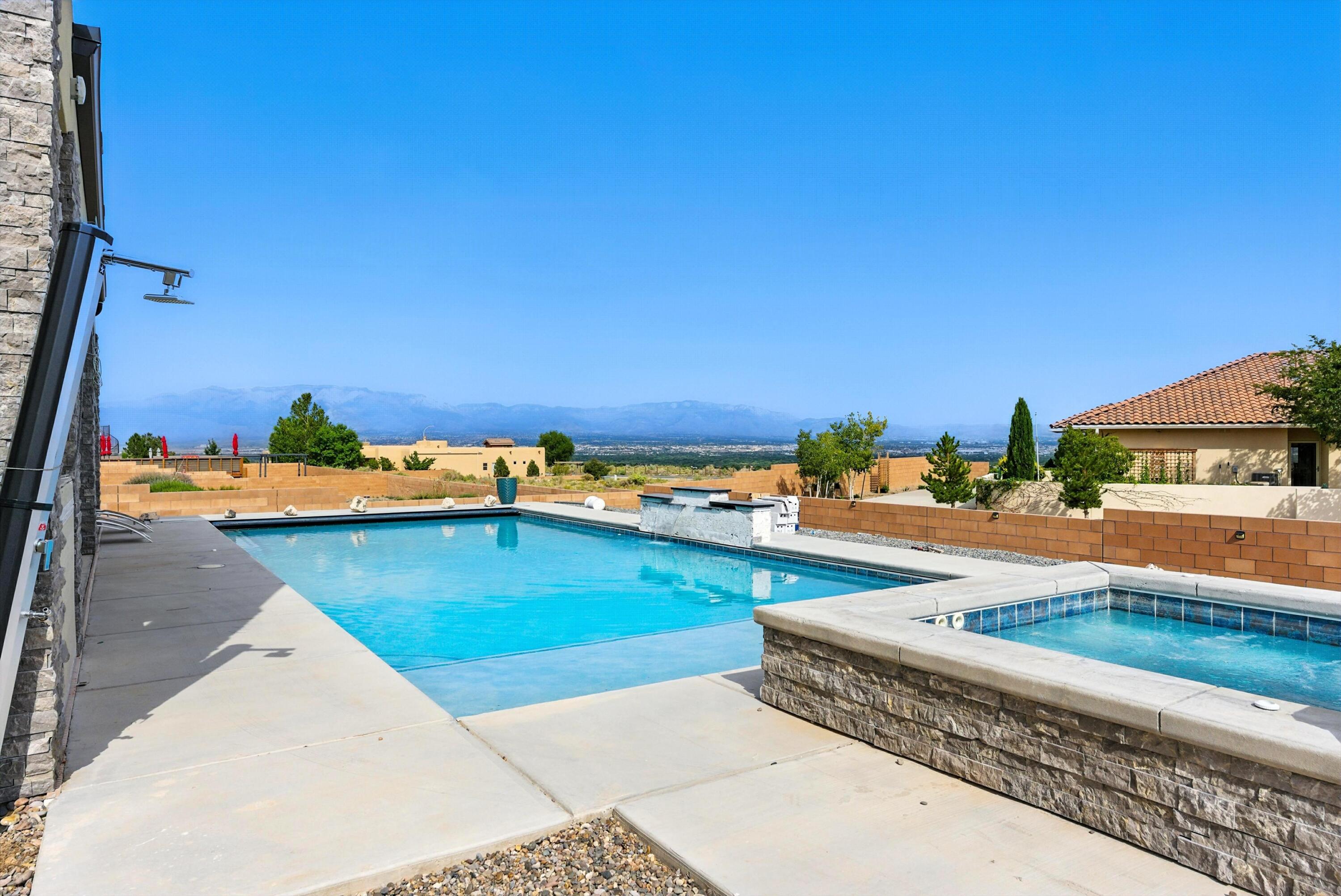 6412 PETIRROJO Road NW