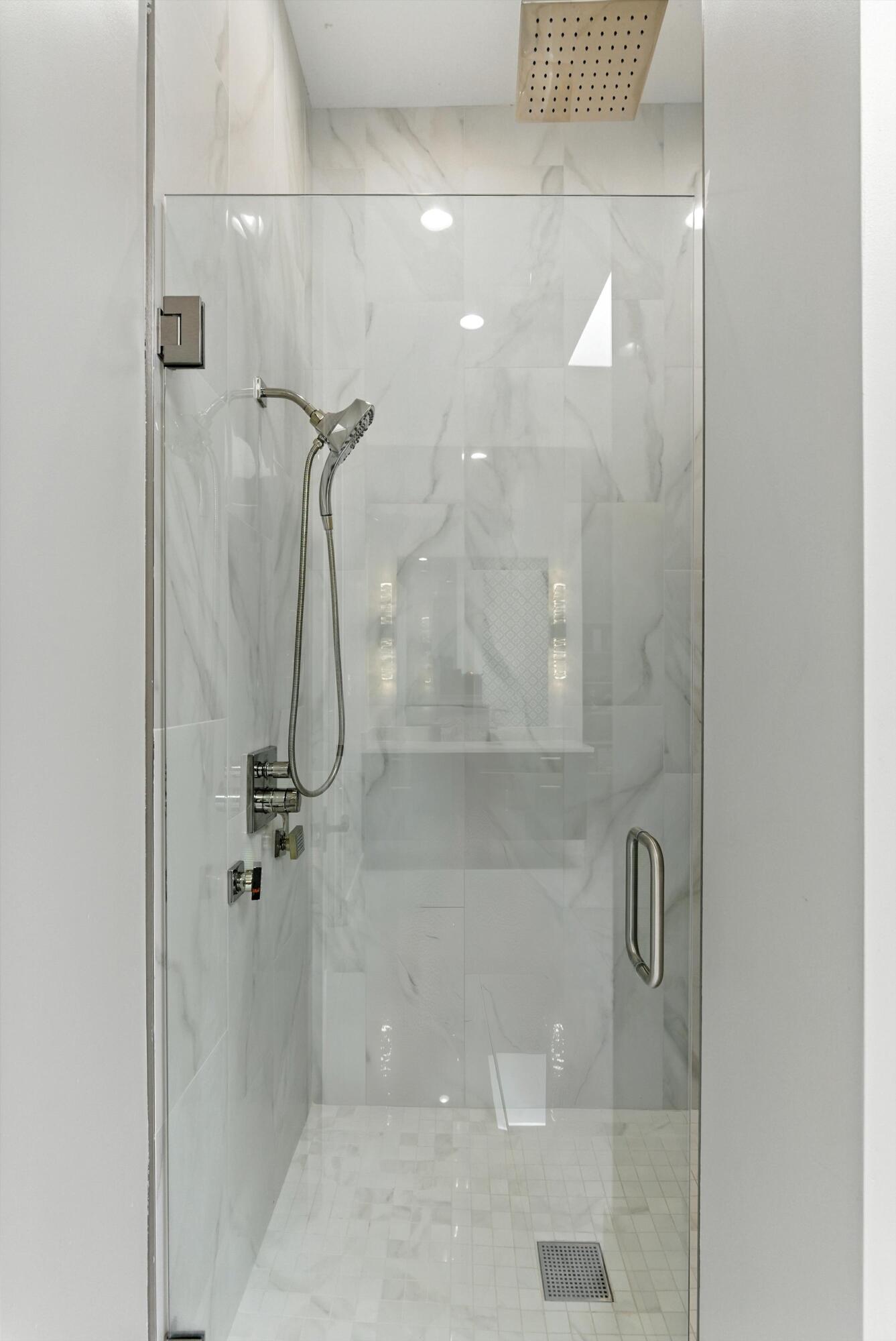 6412 PETIRROJO Road NW