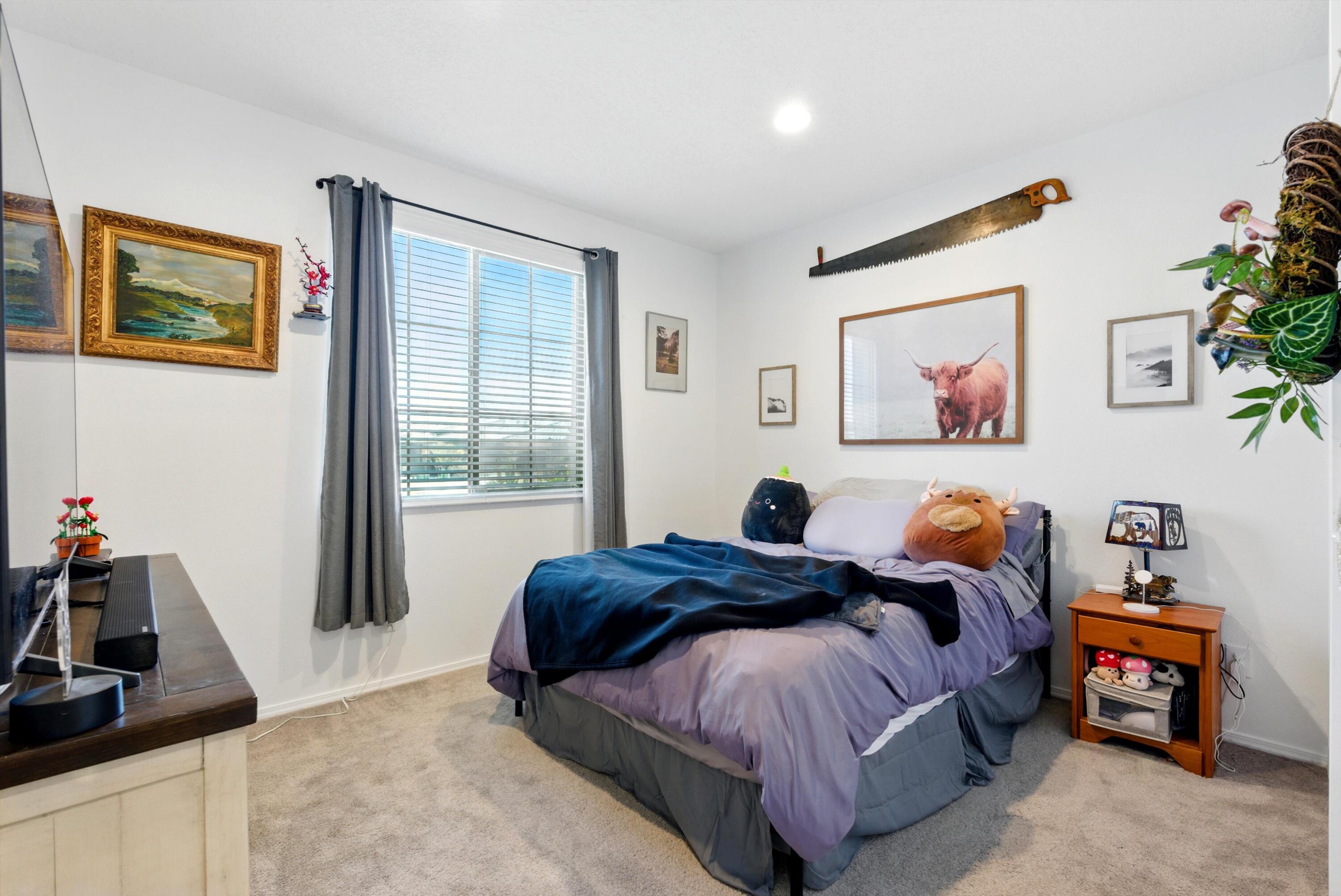 6215 BRYCE CANYON Lane NE