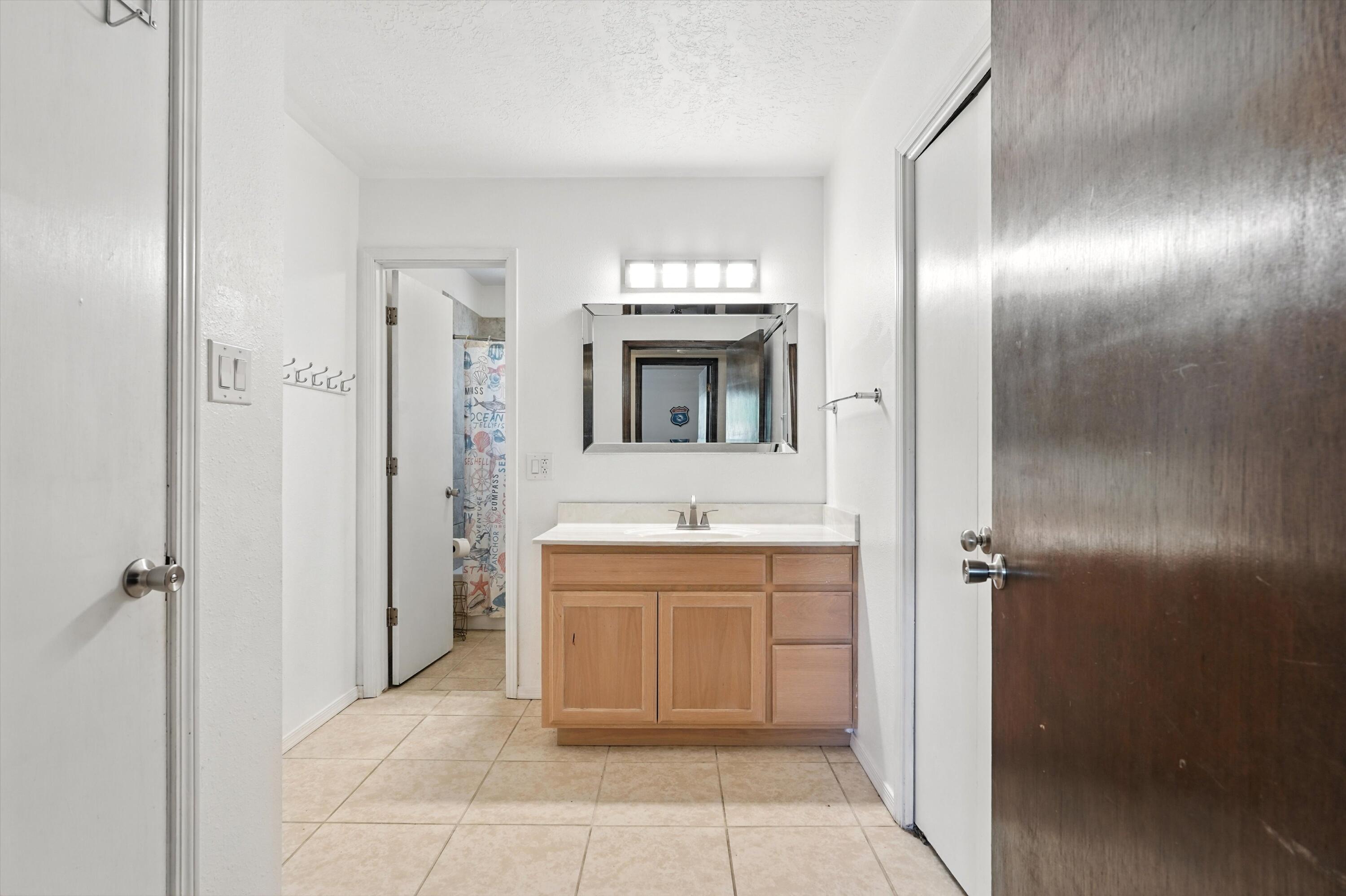 12412 ROSEMONT Avenue NE