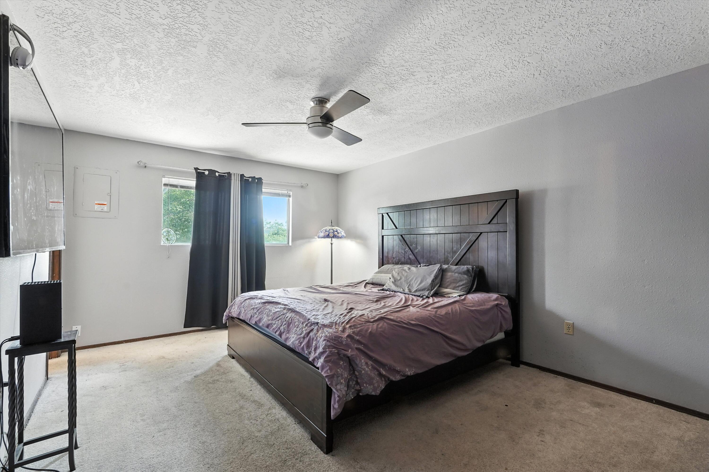 12412 ROSEMONT Avenue NE