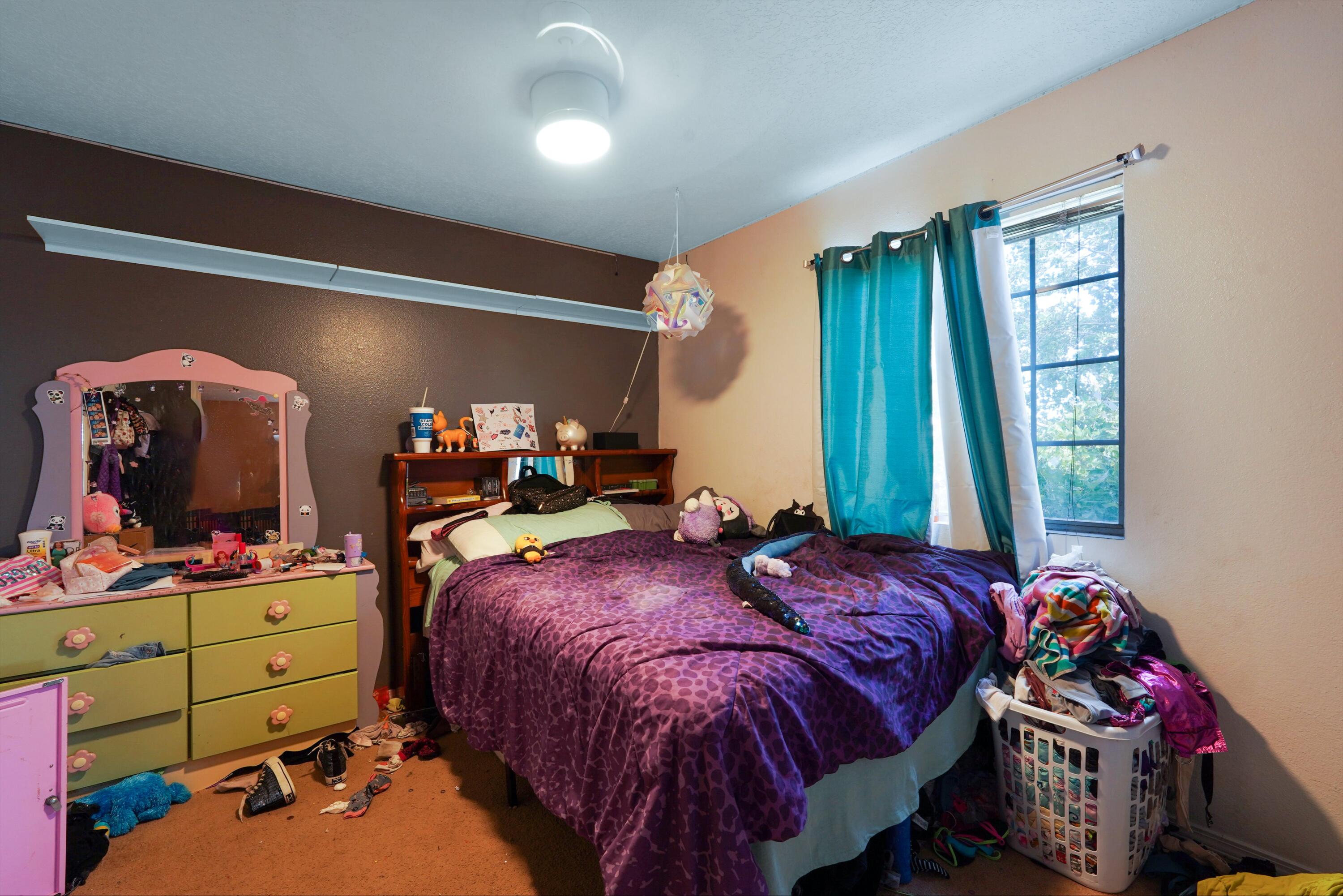 527 WHISPER MESA Street SW