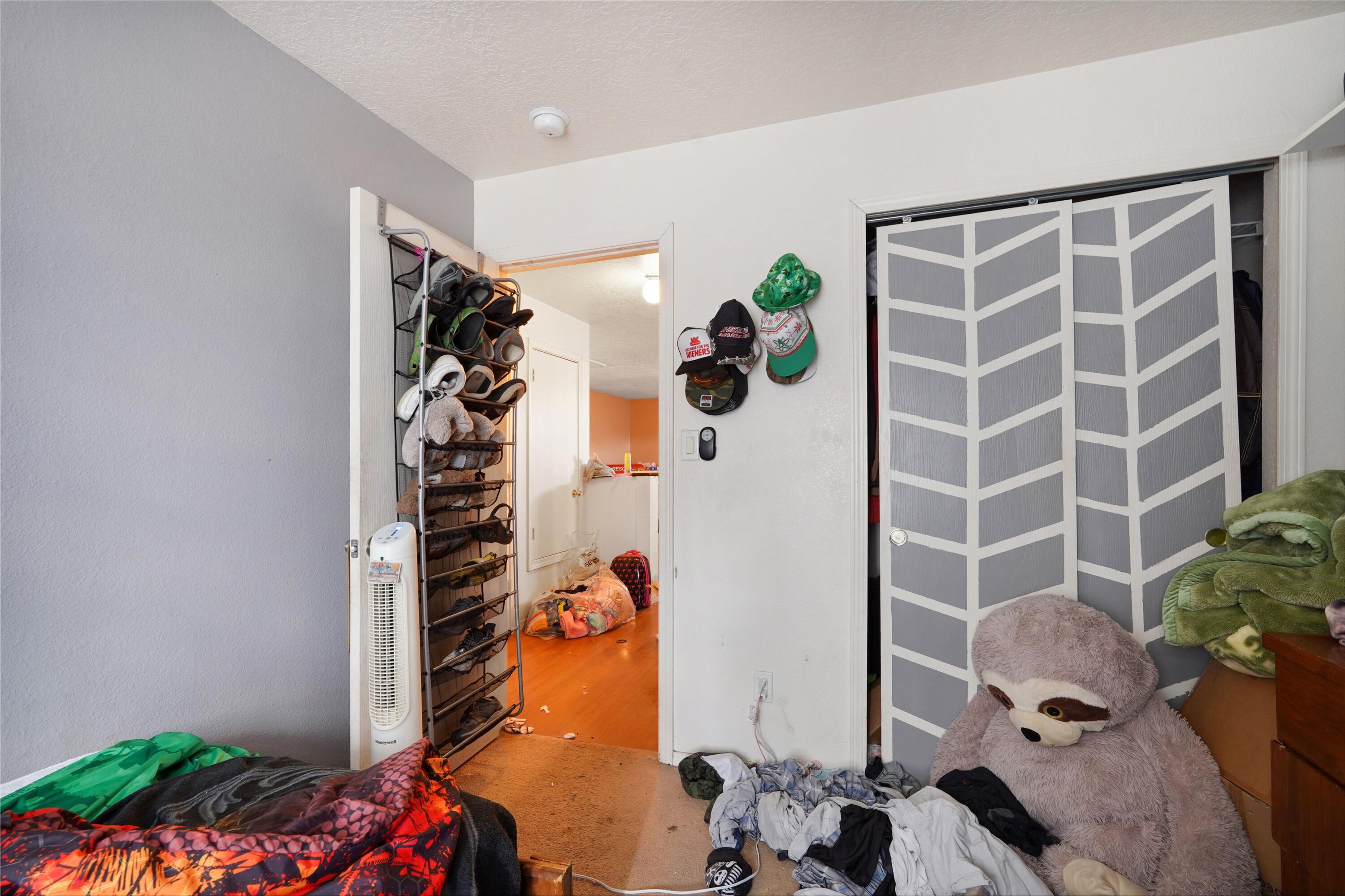 527 WHISPER MESA Street SW