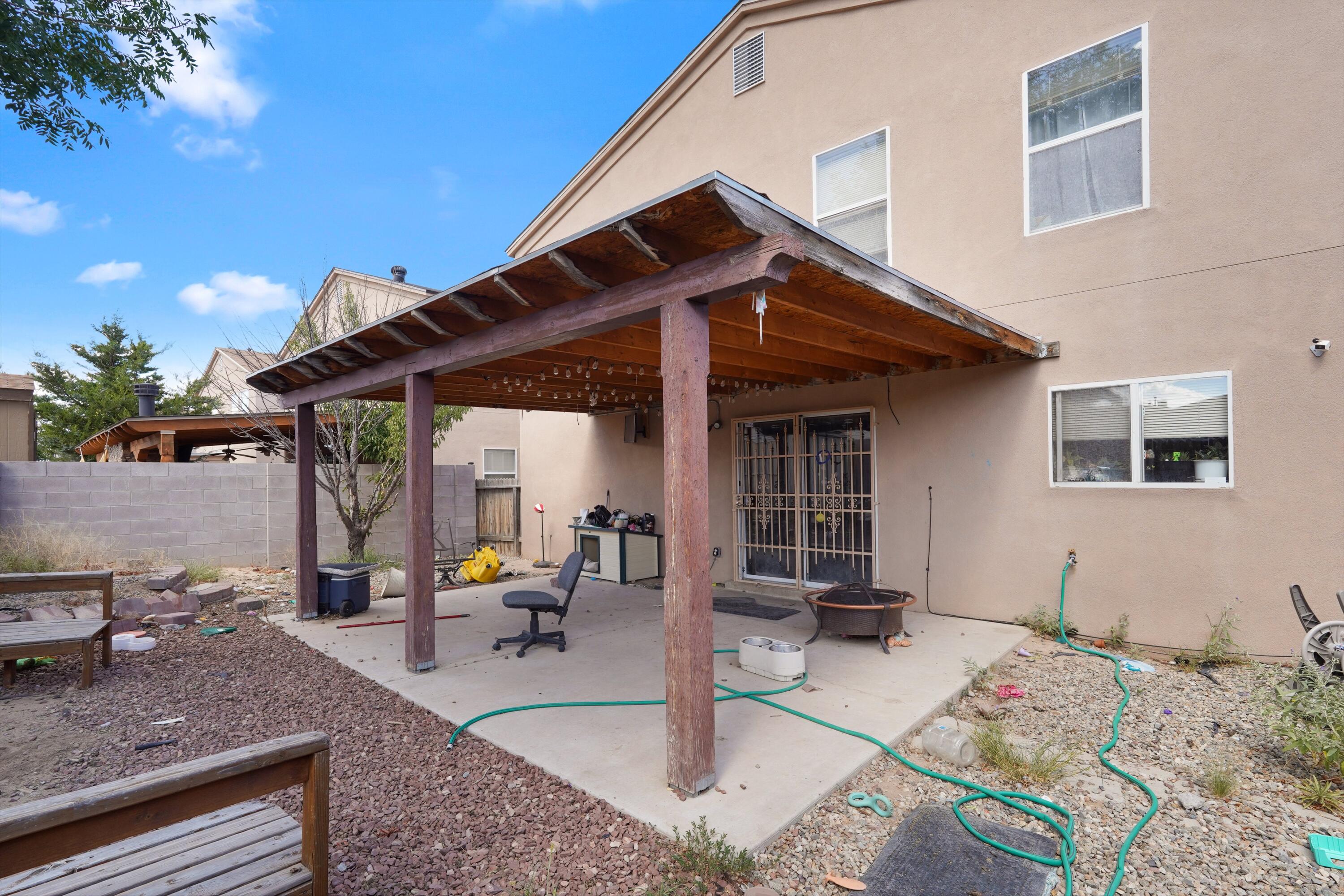 527 WHISPER MESA Street SW