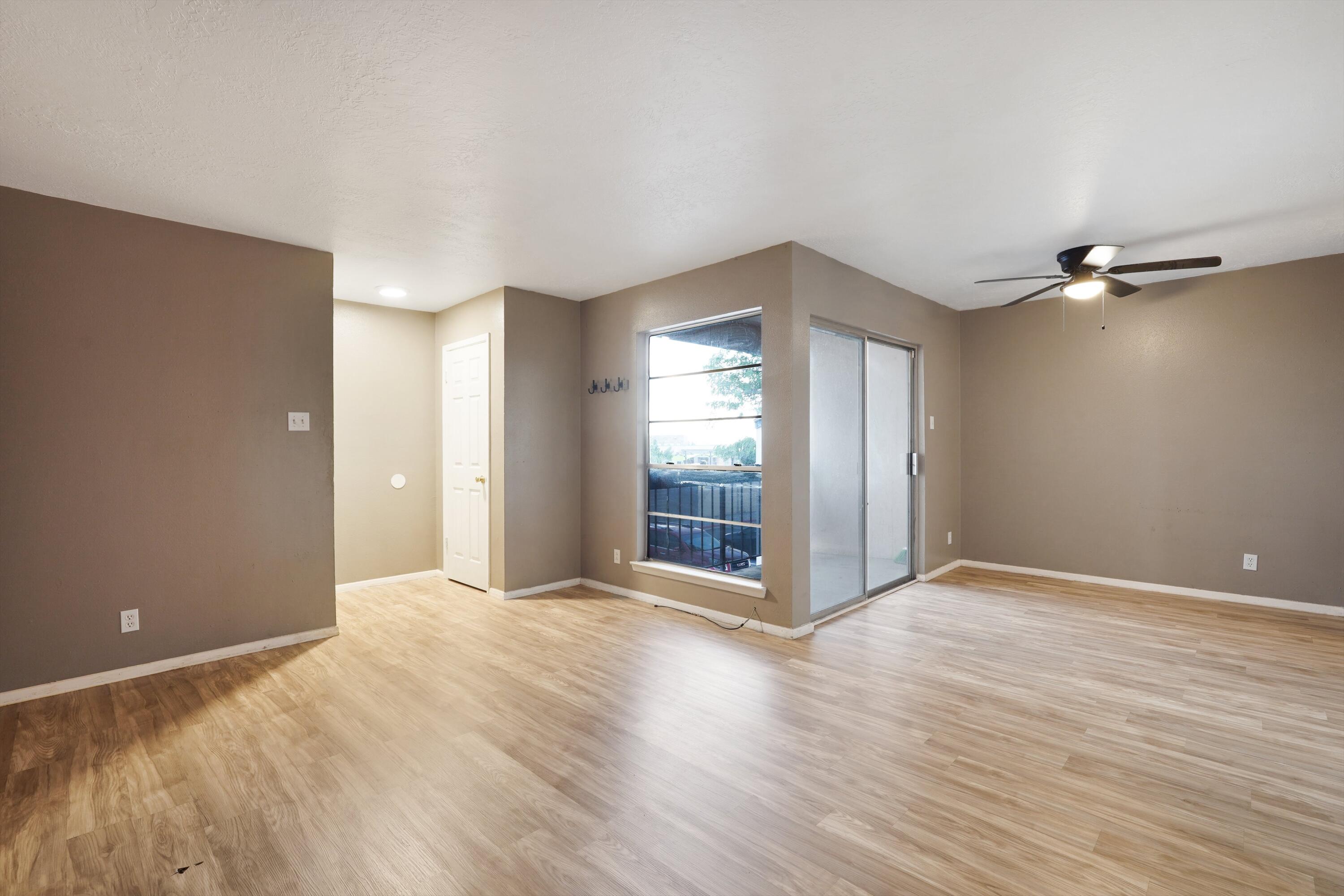 4601 CARLISLE Boulevard NE 14