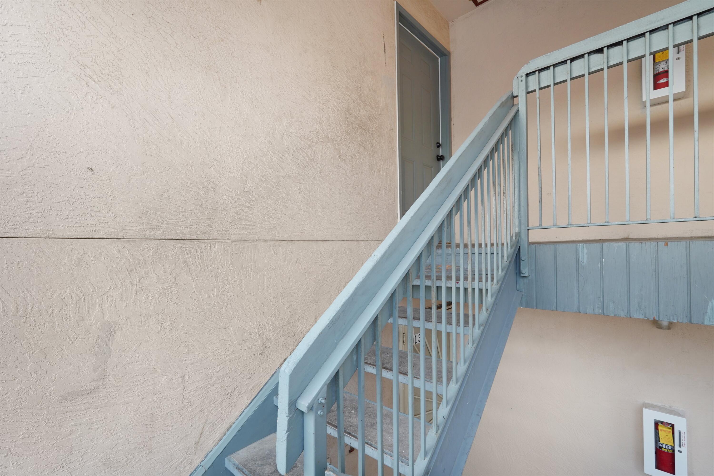 4601 CARLISLE Boulevard NE 14