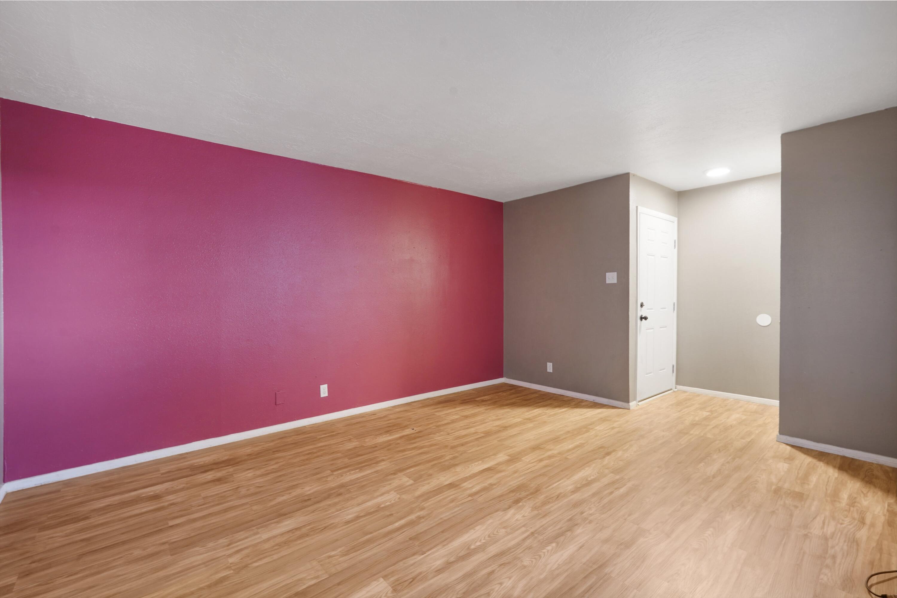 4601 CARLISLE Boulevard NE 14