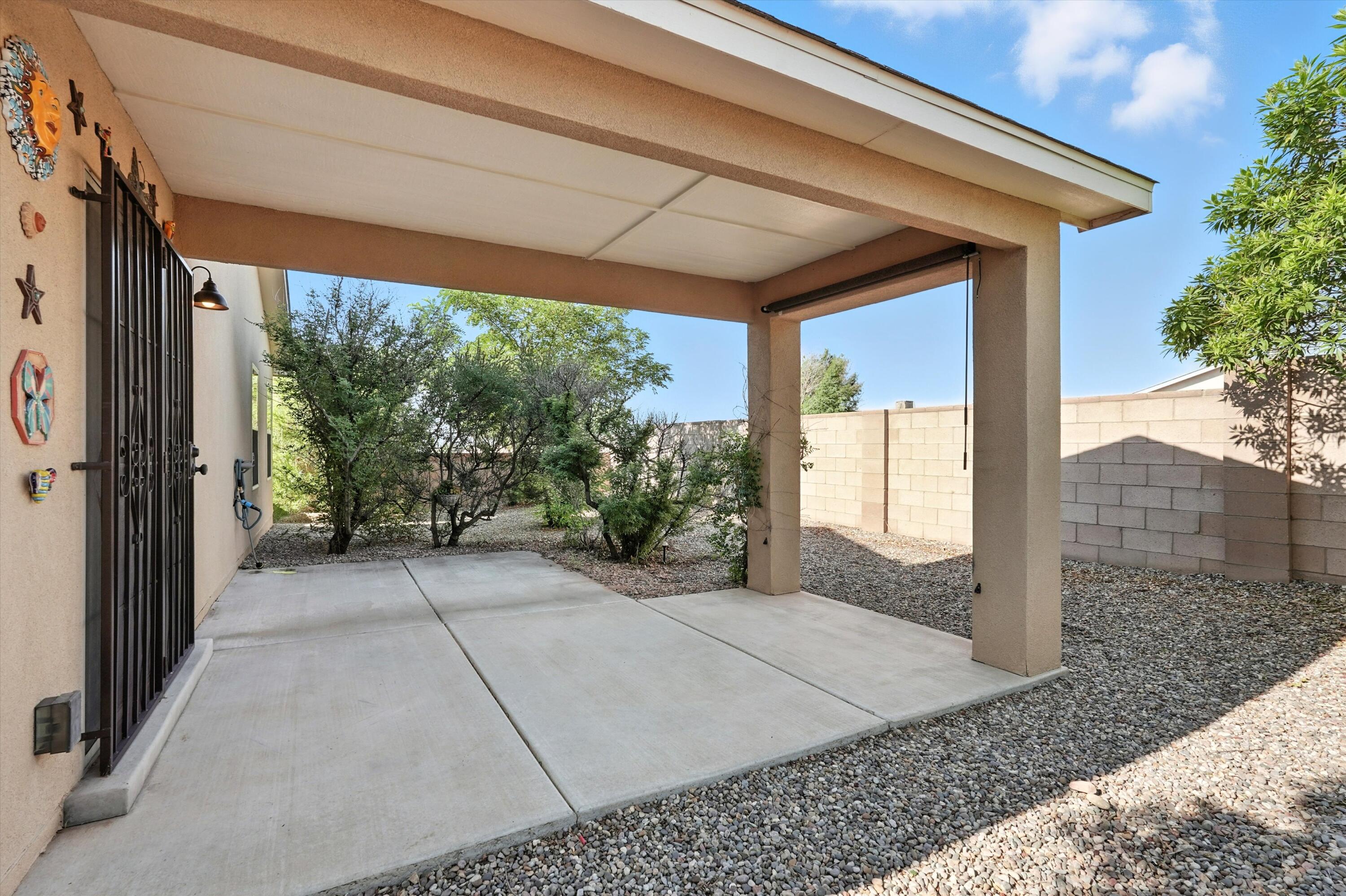 147 OAKWOOD Court SW