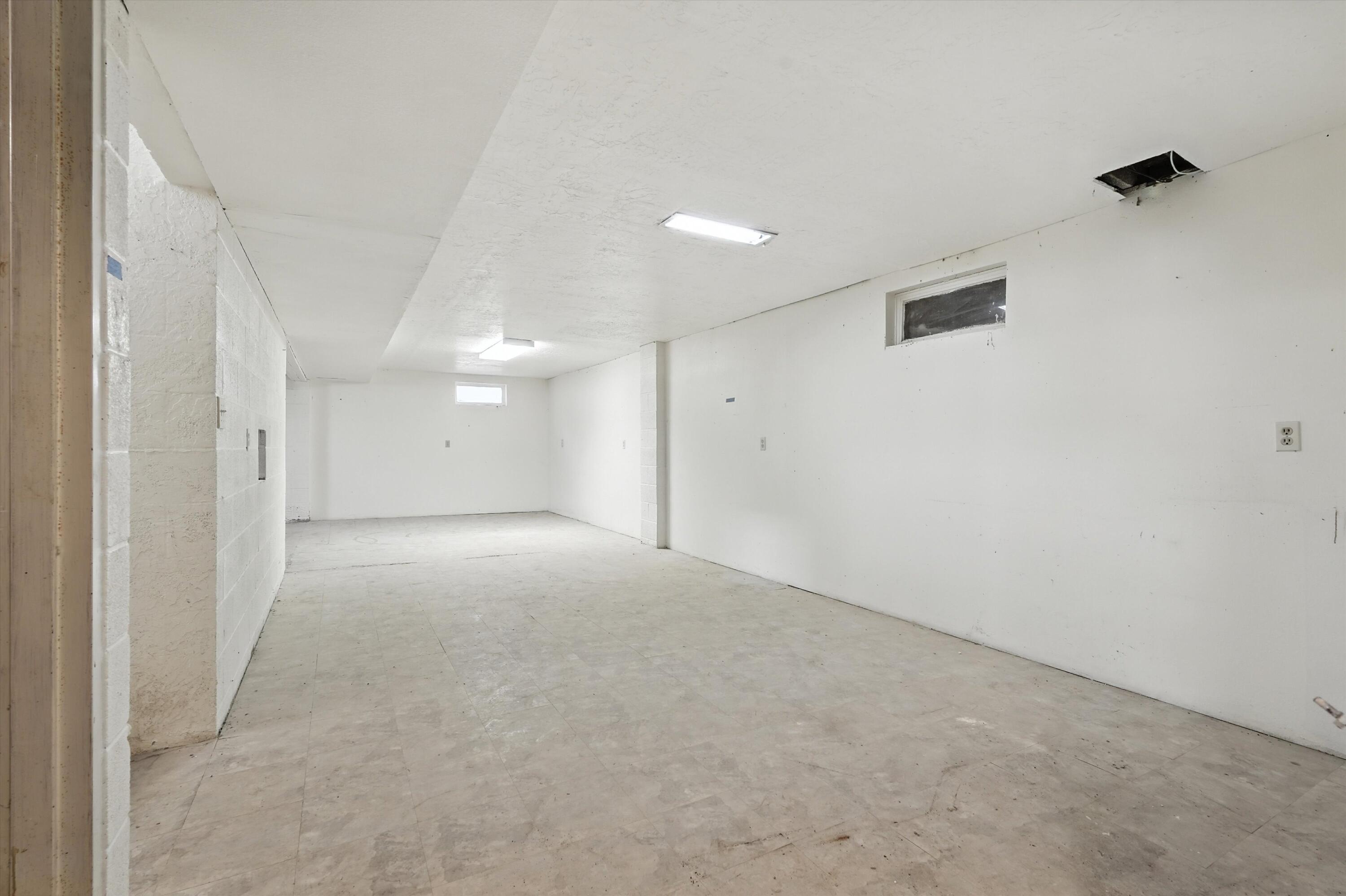 211 STATE HIGHWAY 41