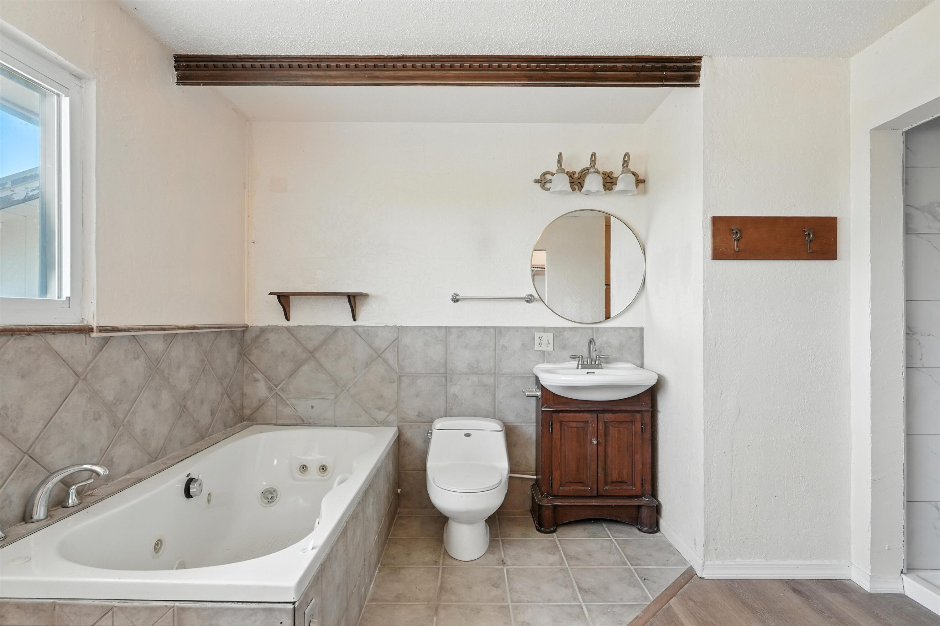 211 STATE HIGHWAY 41