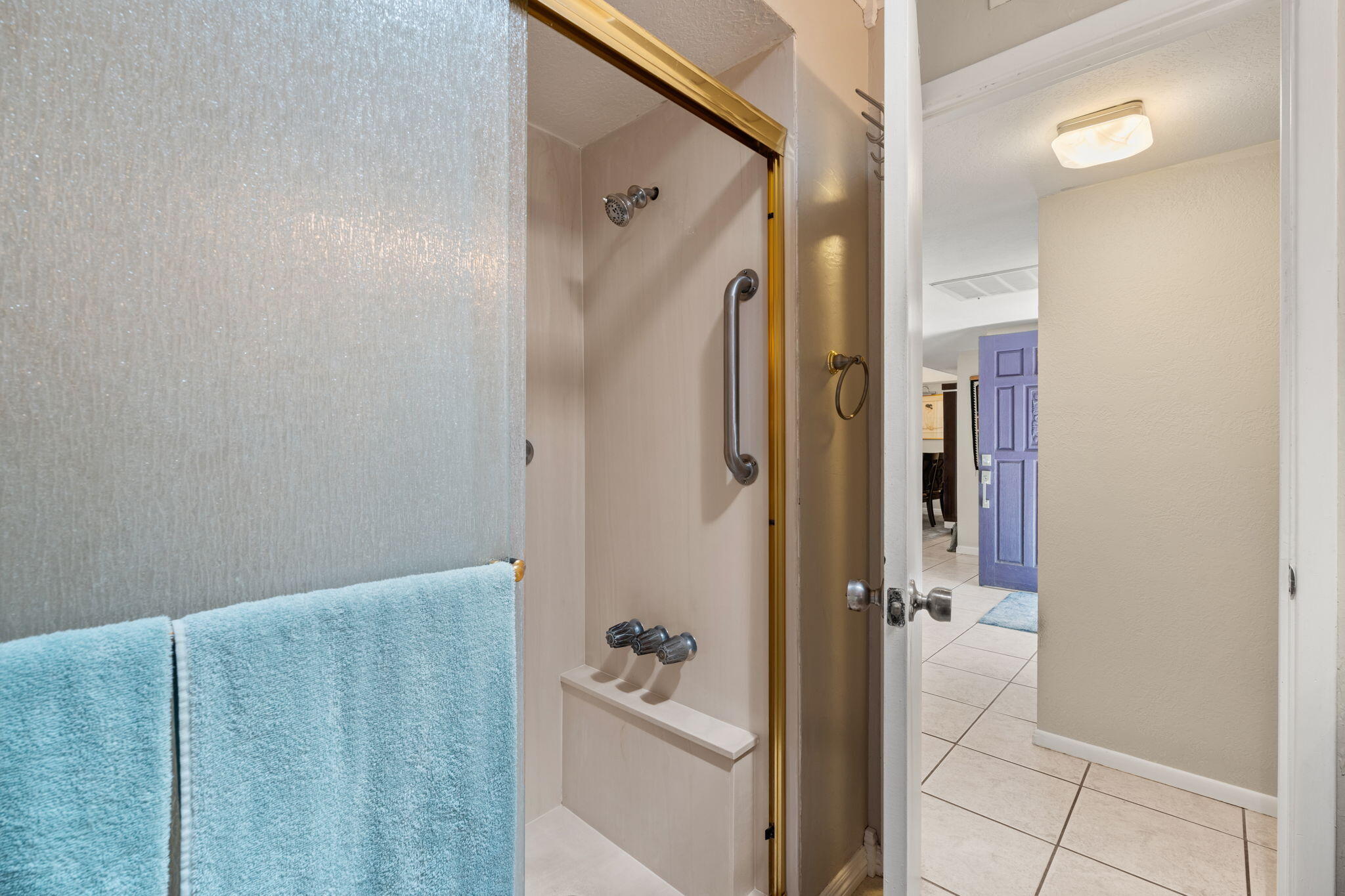 4725 SAN PEDRO Drive NE #6