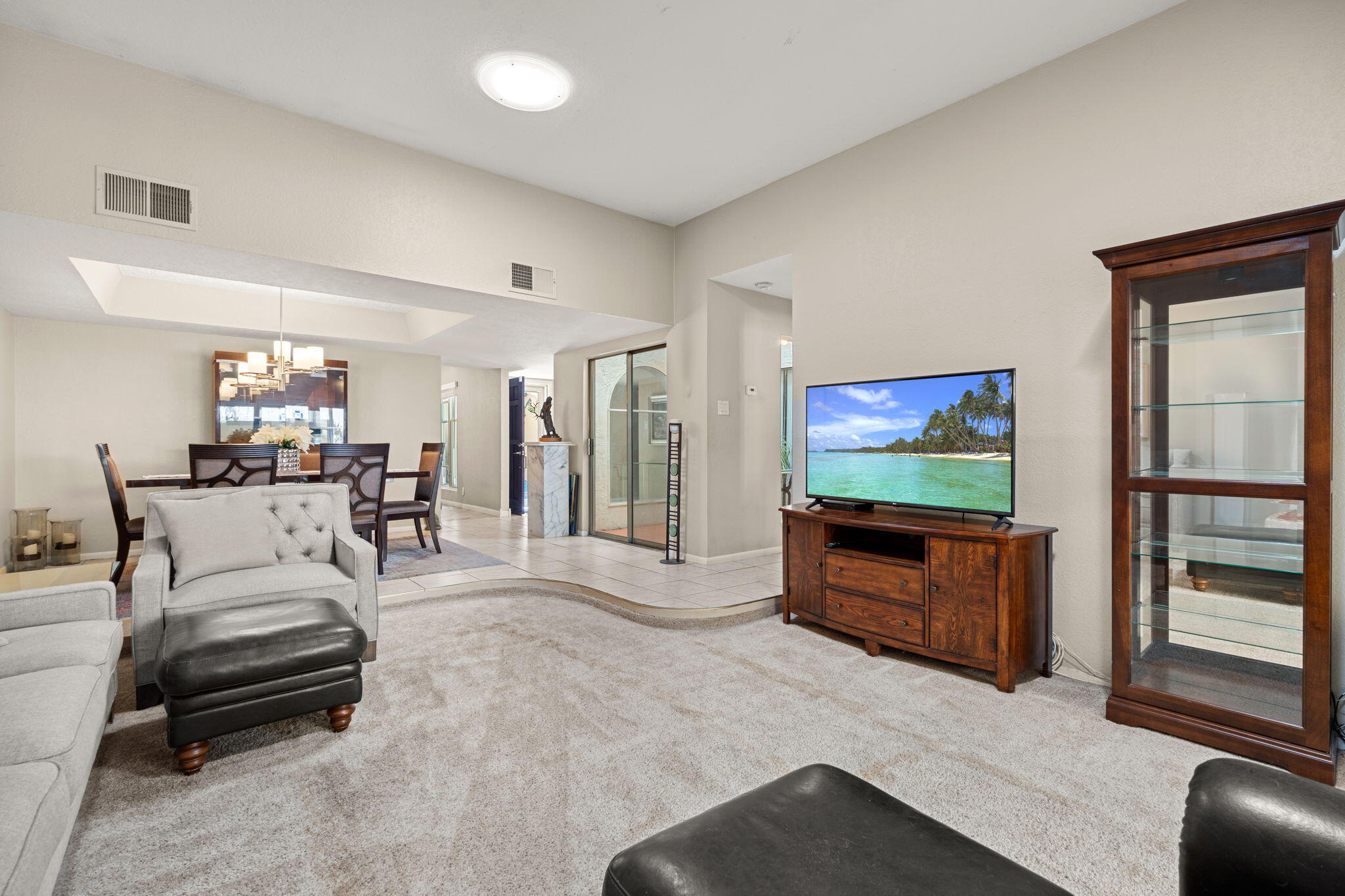 4725 SAN PEDRO Drive NE #6