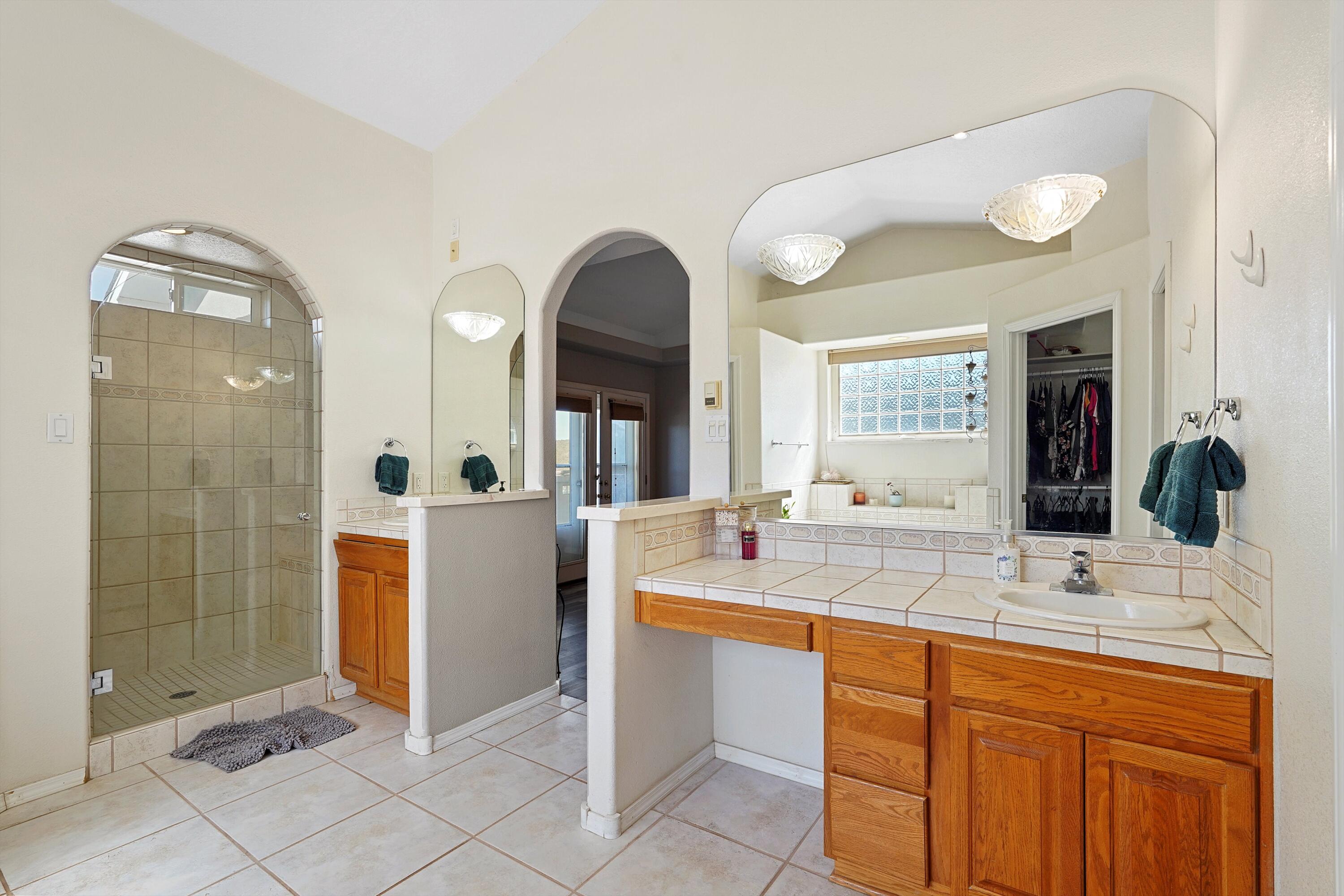 82 CAMINO CERRITOS