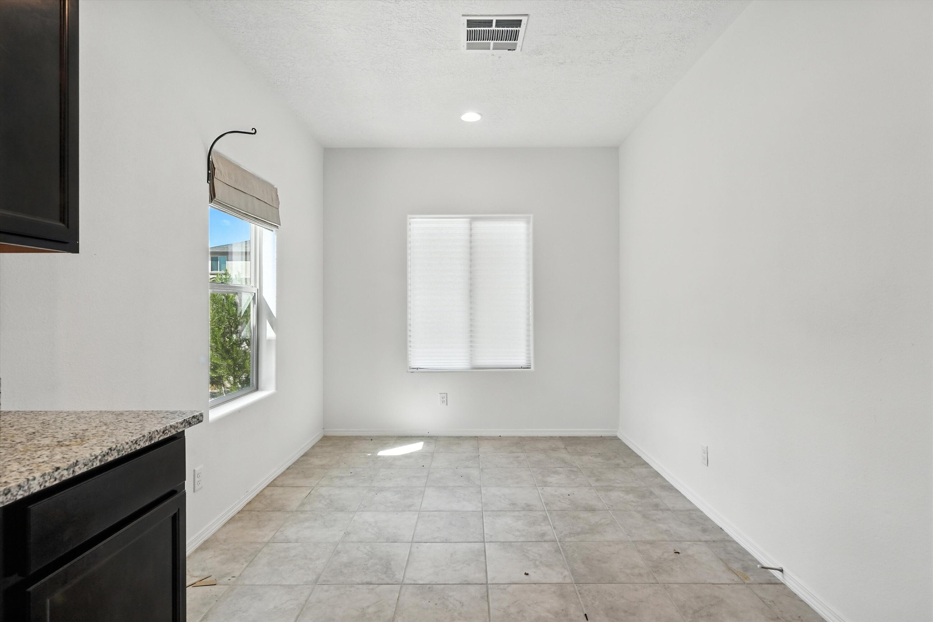 128 PRISM Avenue SW