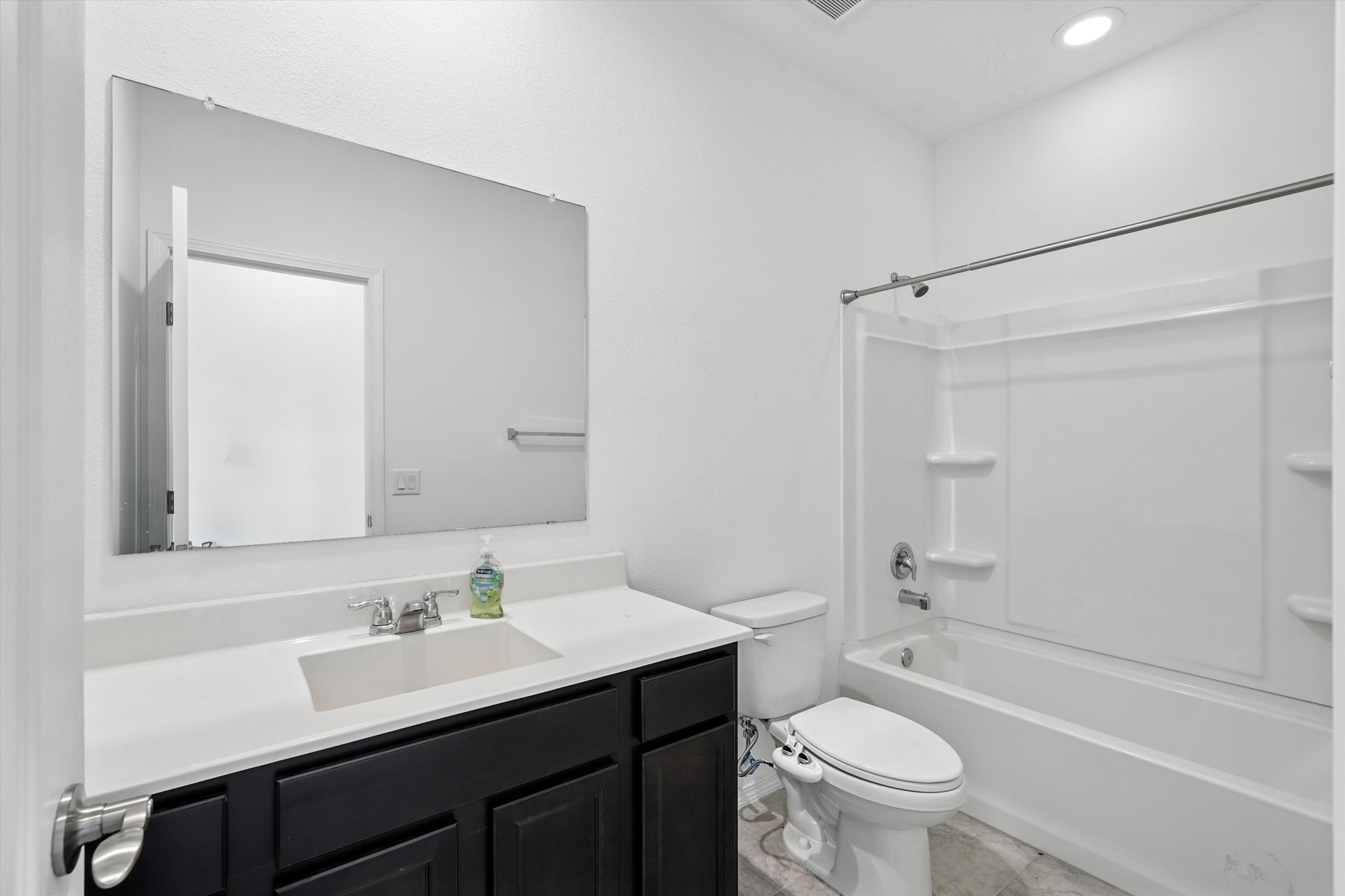 128 PRISM Avenue SW