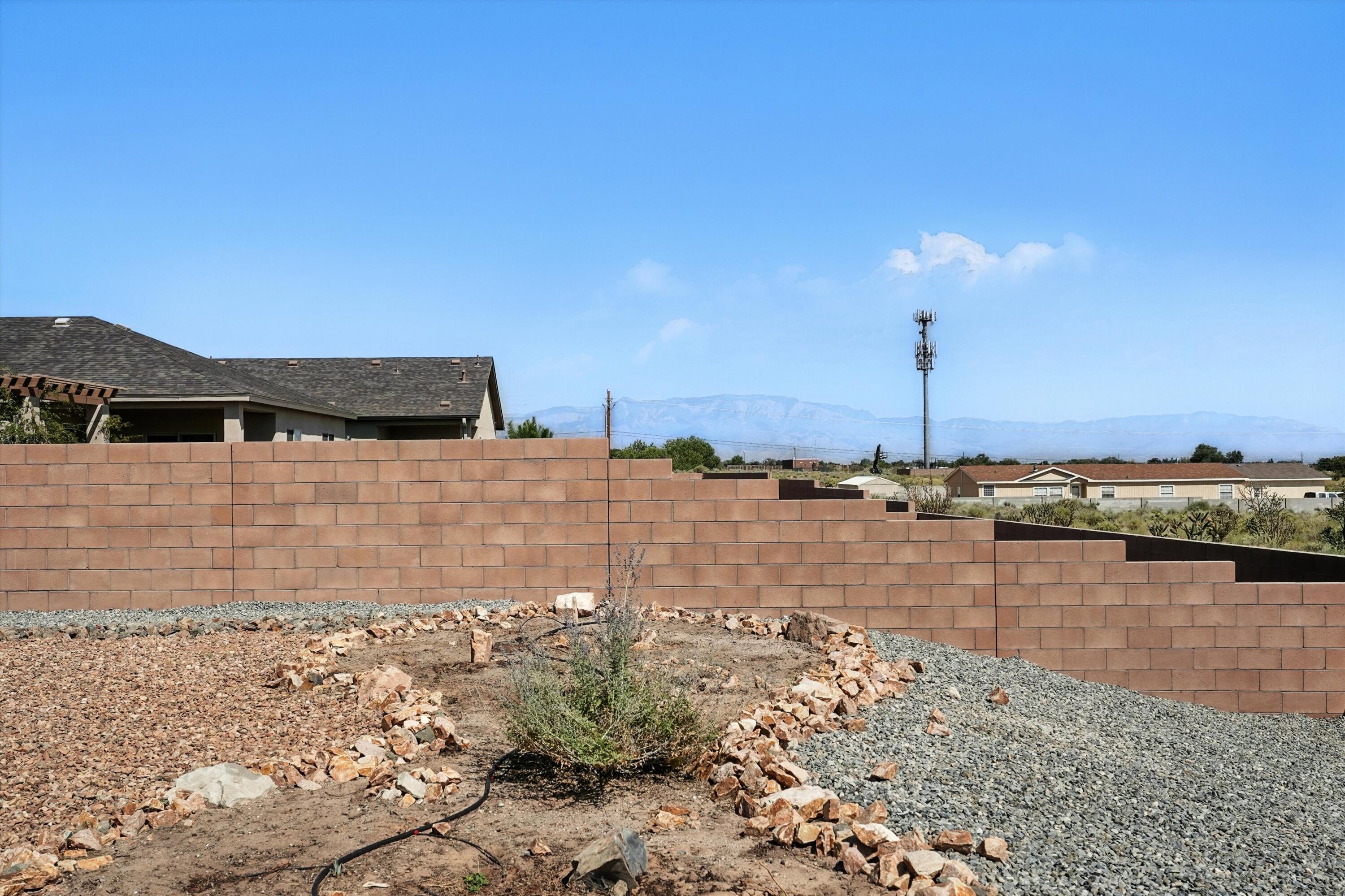 128 PRISM Avenue SW