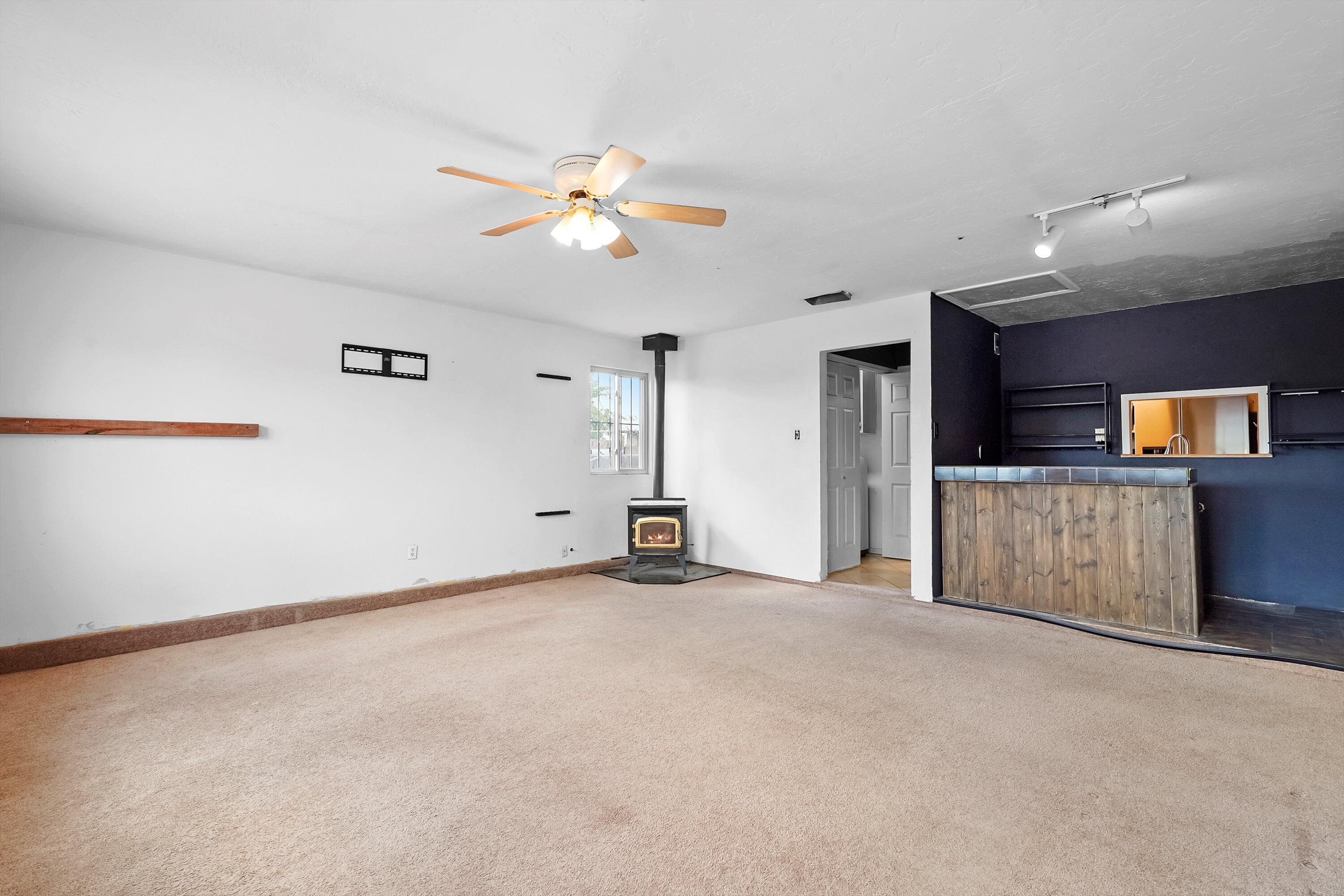 8600 KIMELA Court SW