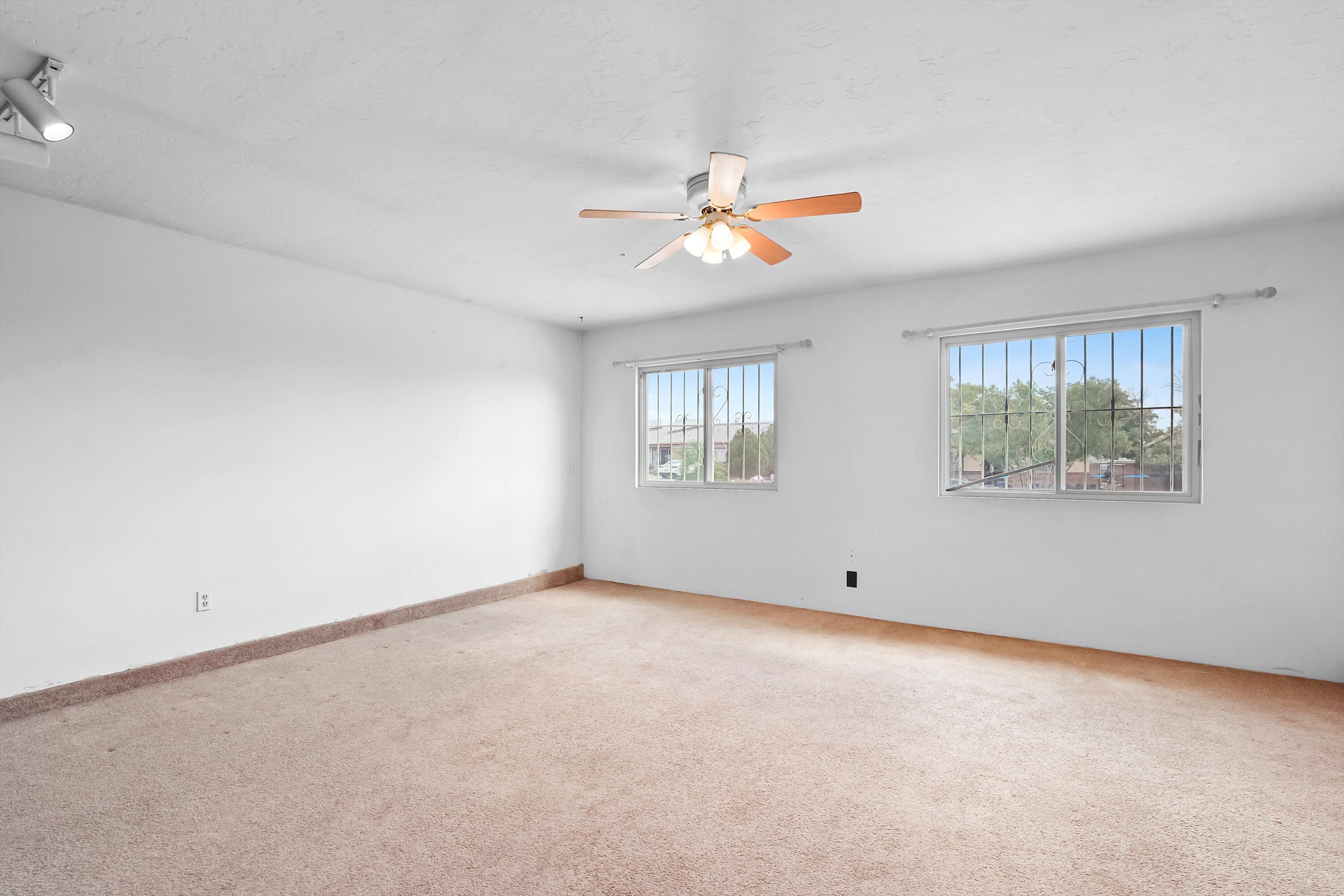 8600 KIMELA Court SW