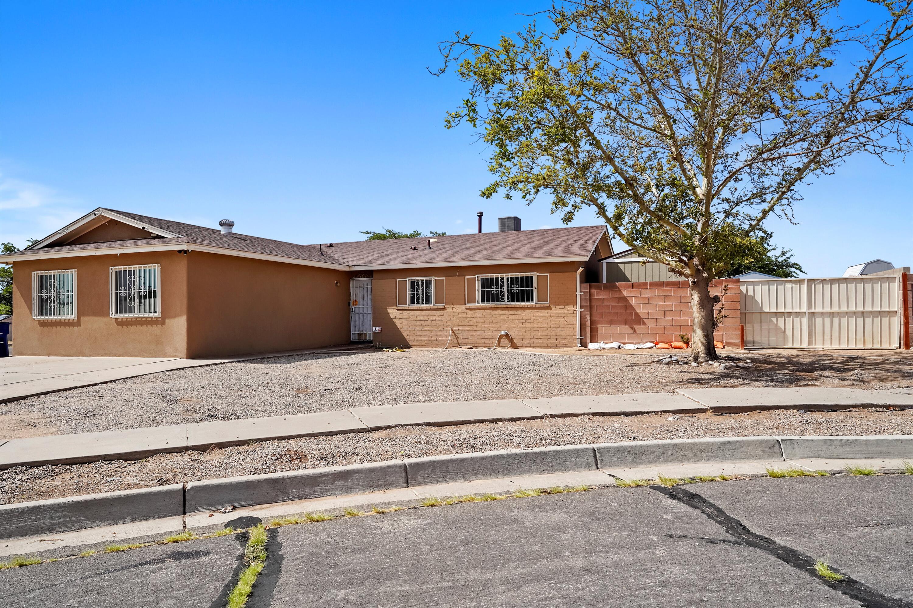 8600 KIMELA Court SW