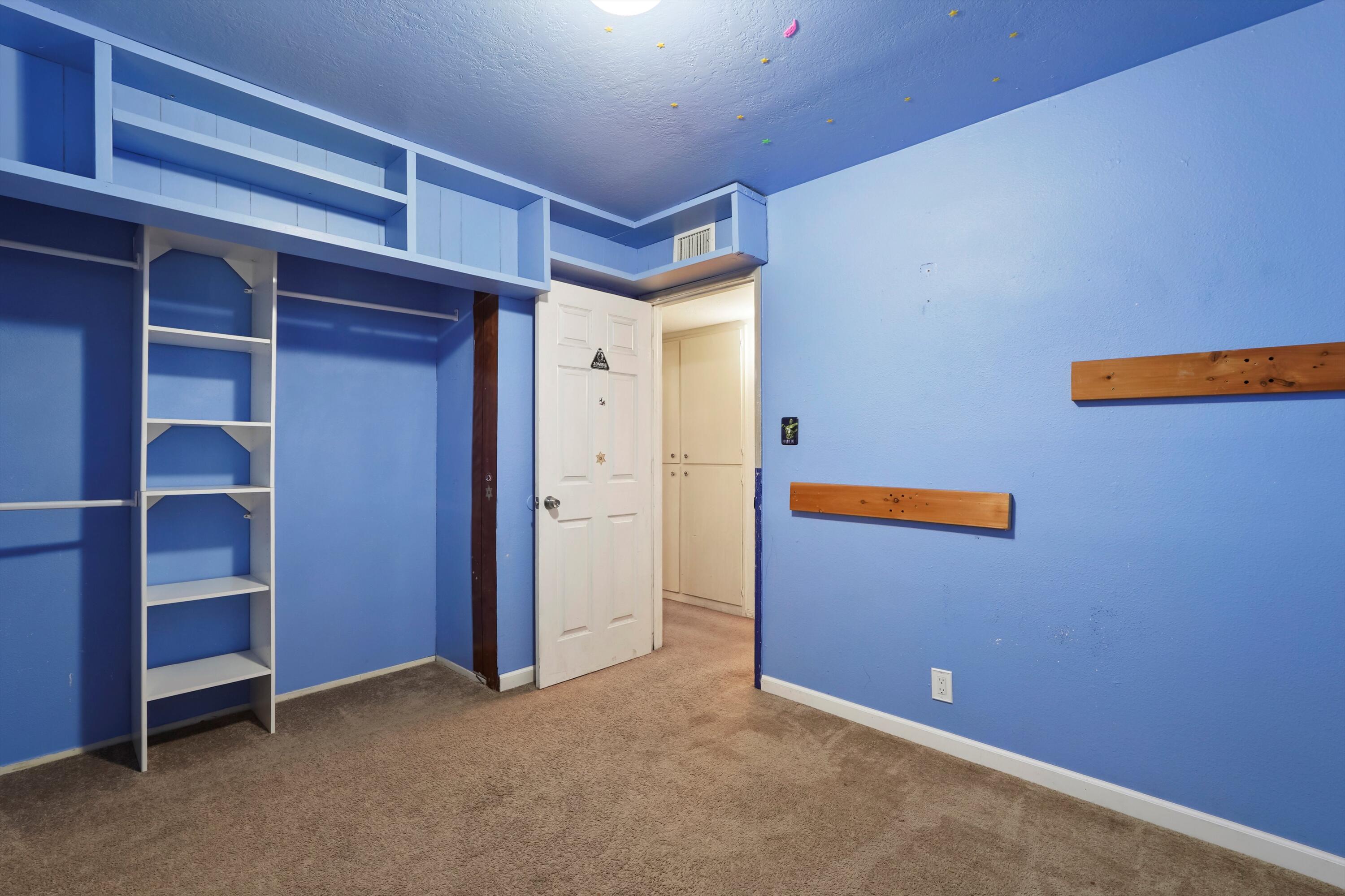 8600 KIMELA Court SW