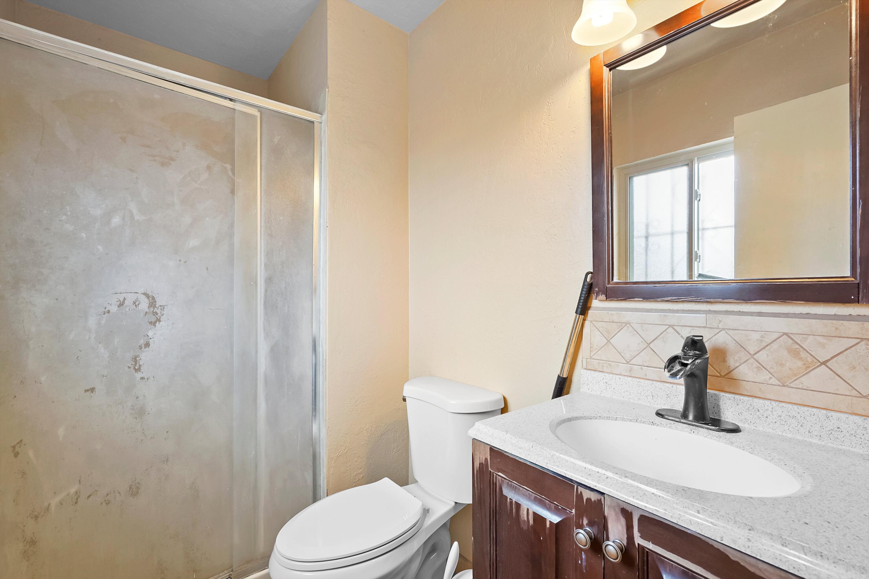 8600 KIMELA Court SW