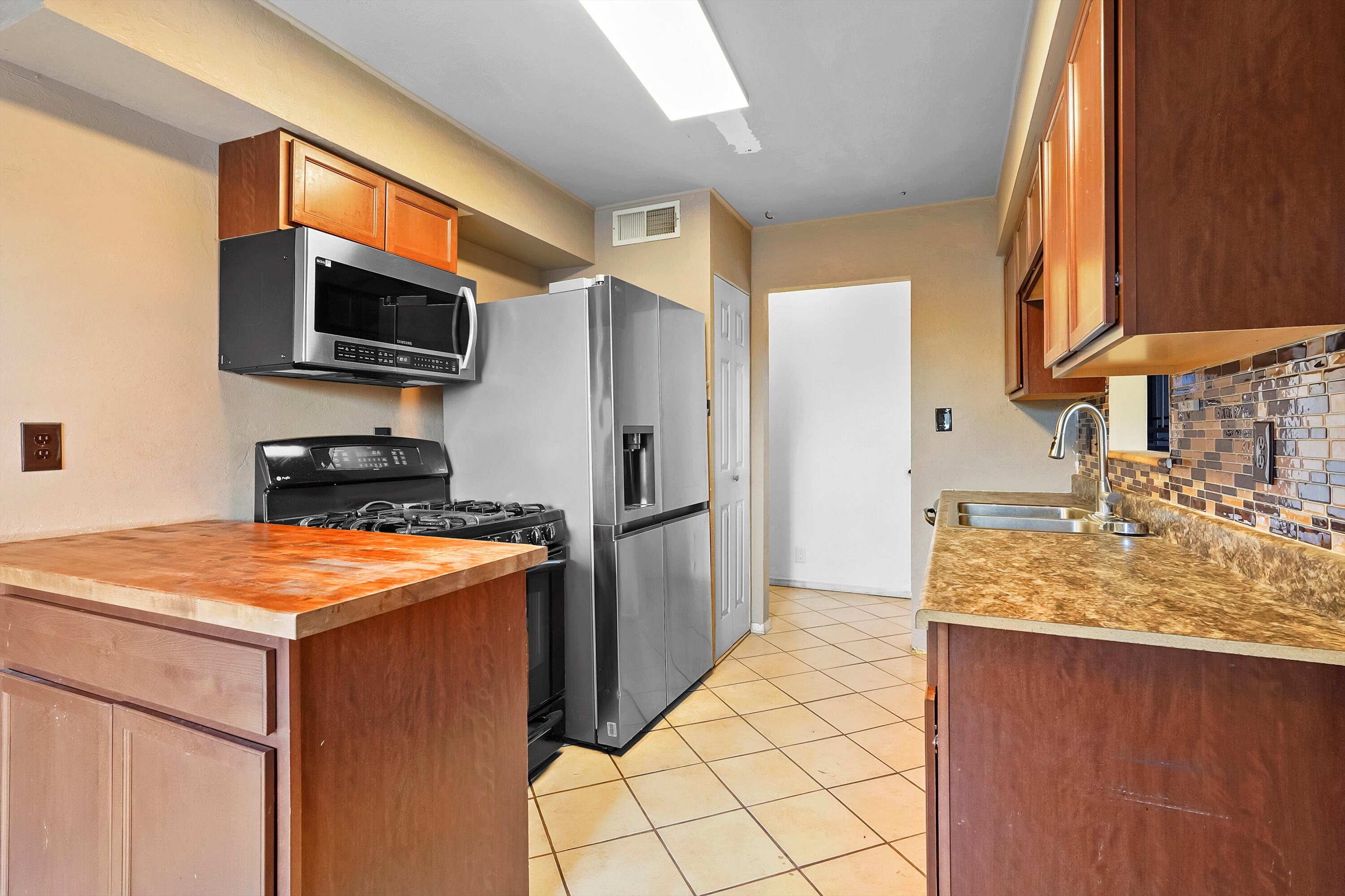 8600 KIMELA Court SW